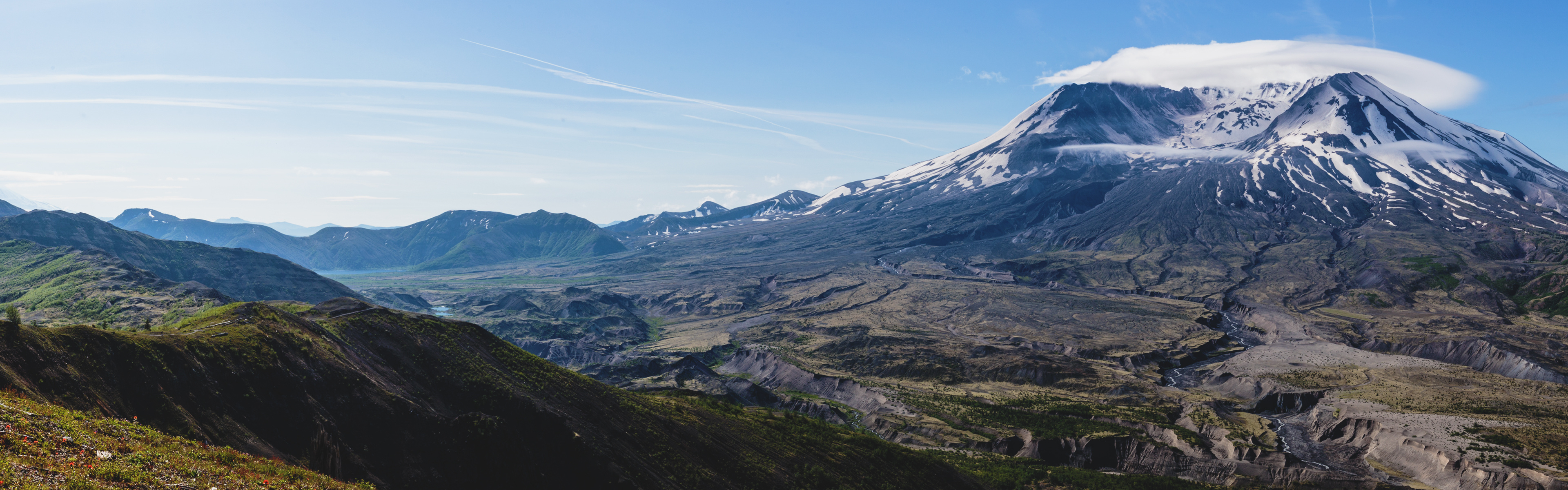 Johnston Ridge view, Dual screen wallpaper, Anniversary visit, Volcanic oc, 3840x1200 Dual Screen Desktop