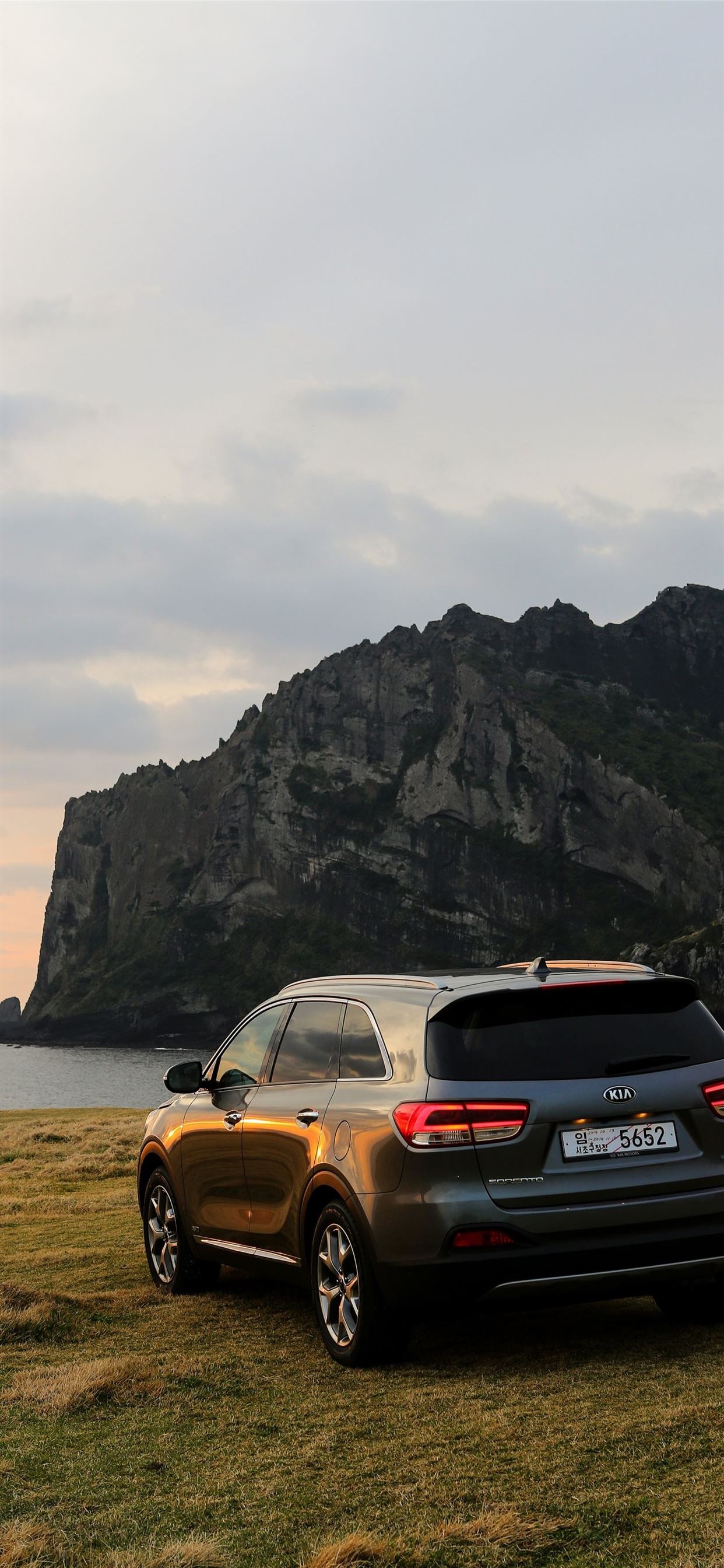 Kia Sorento, iPhone wallpapers, Visual delight, Stunning visuals, 1250x2690 HD Phone