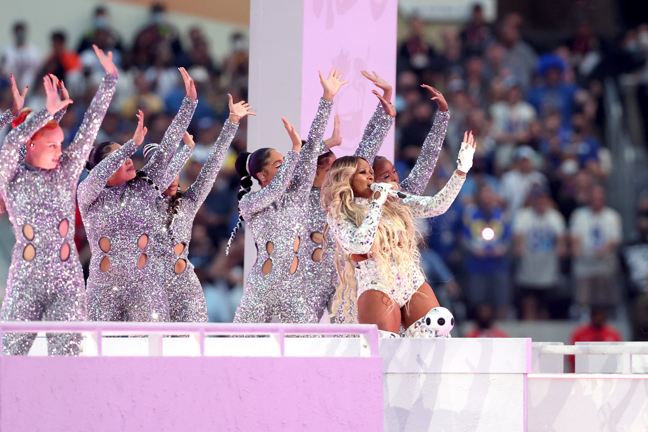 Super Bowl LVI, Halftime Show, Mary J. Blige, Snoop Dogg, 2560x1710 HD Desktop