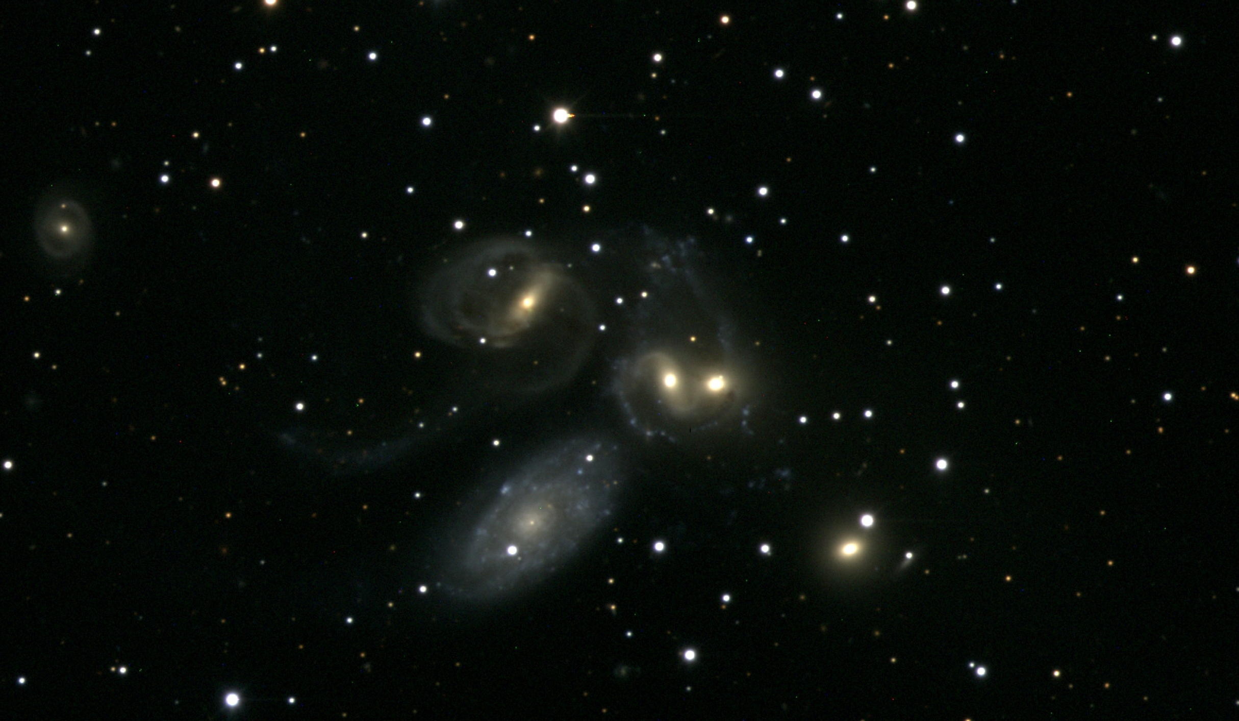 Stephan's Quintet, Large monolithic imager, LMI gallery, Space, 2430x1420 HD Desktop