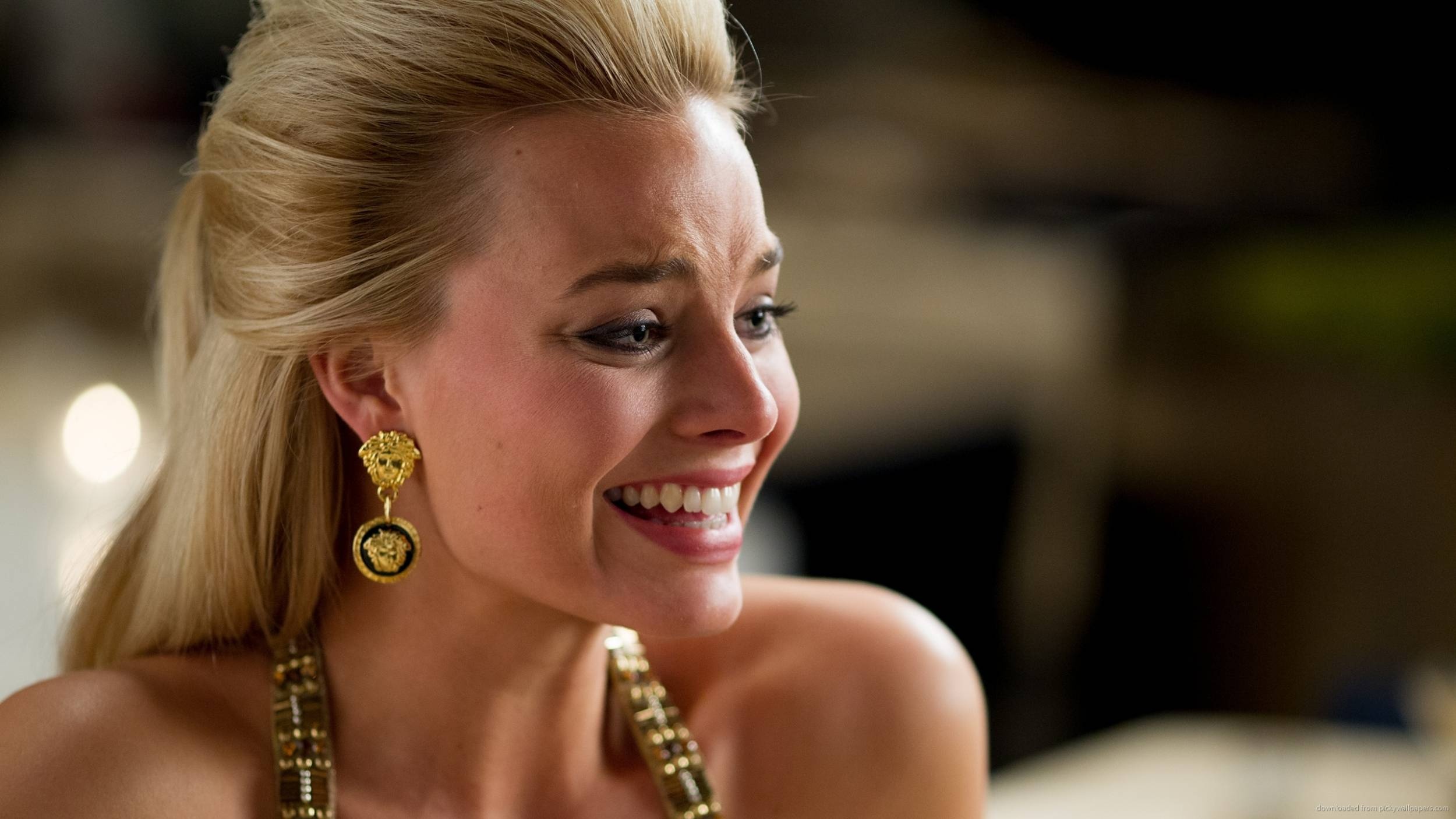 Margot Robbie, Wolf of Wall Street, Desktop wallpaper, 851 px, 2500x1410 HD Desktop