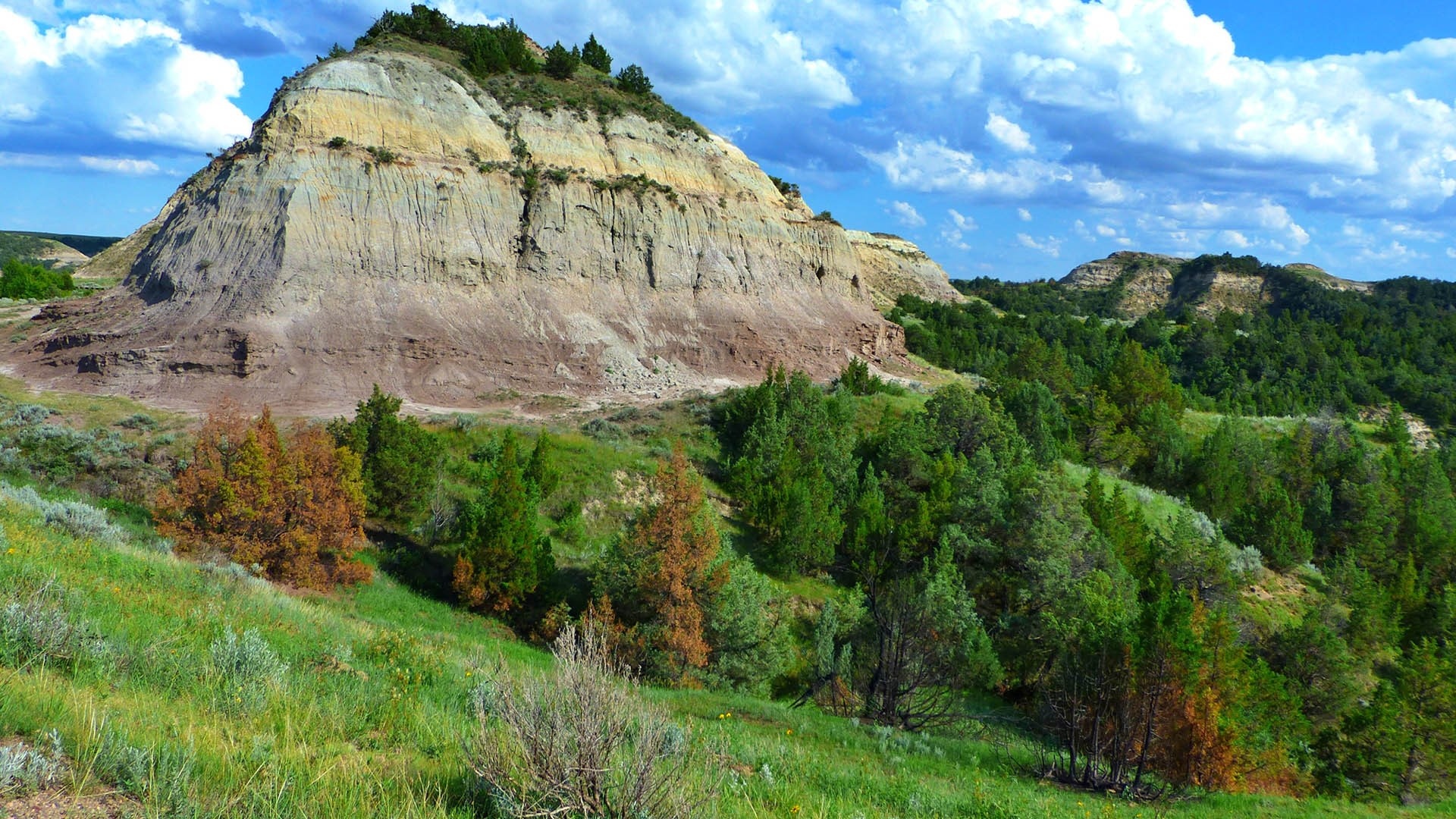 Theodore Roosevelt National Park, Badland landscape, USA, 1920x1080 Full HD Desktop