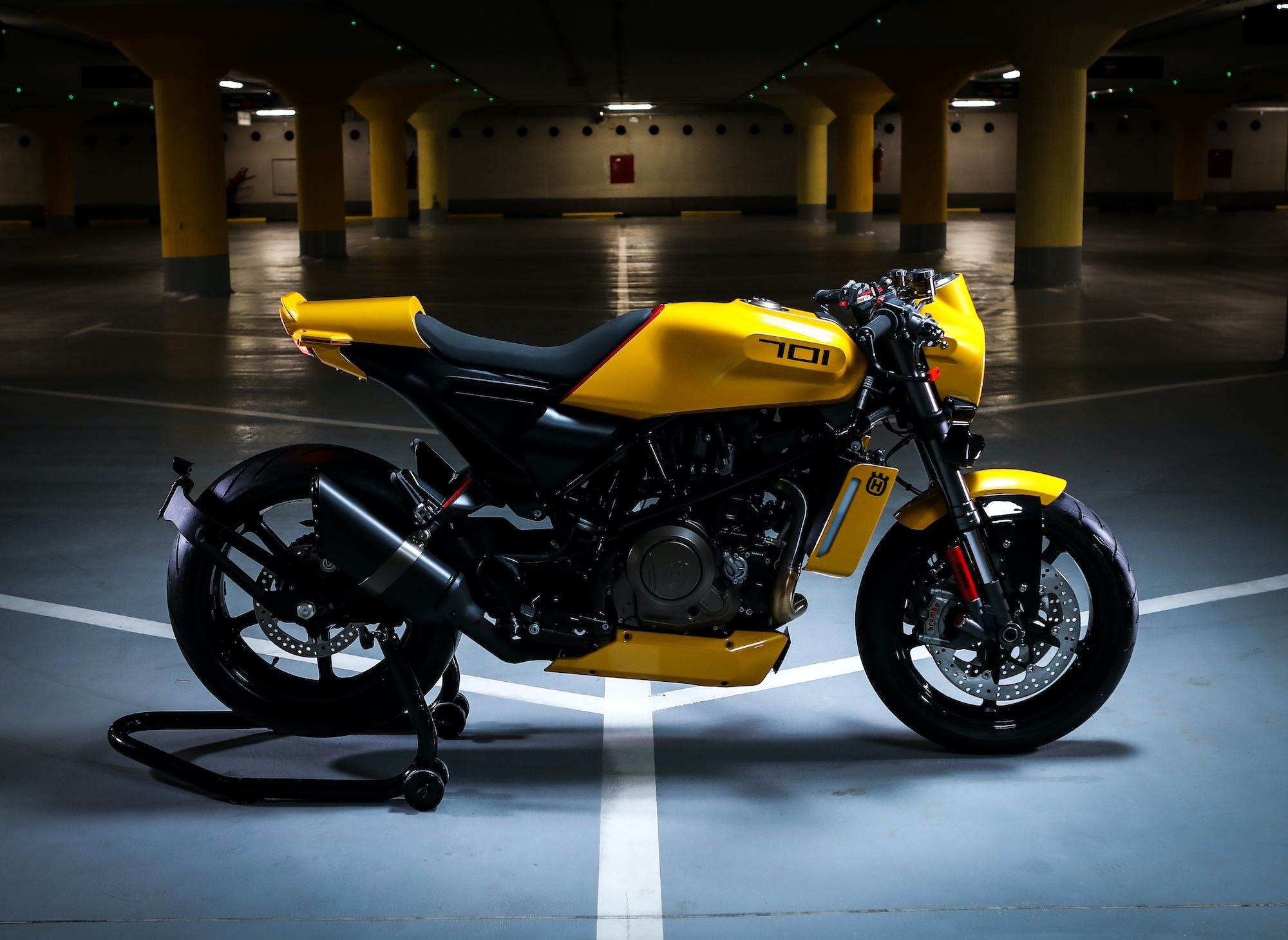 Husqvarna VITPILEN 701, Custom Slovenian masterpiece, Gas & Retro creation, 2000x1460 HD Desktop