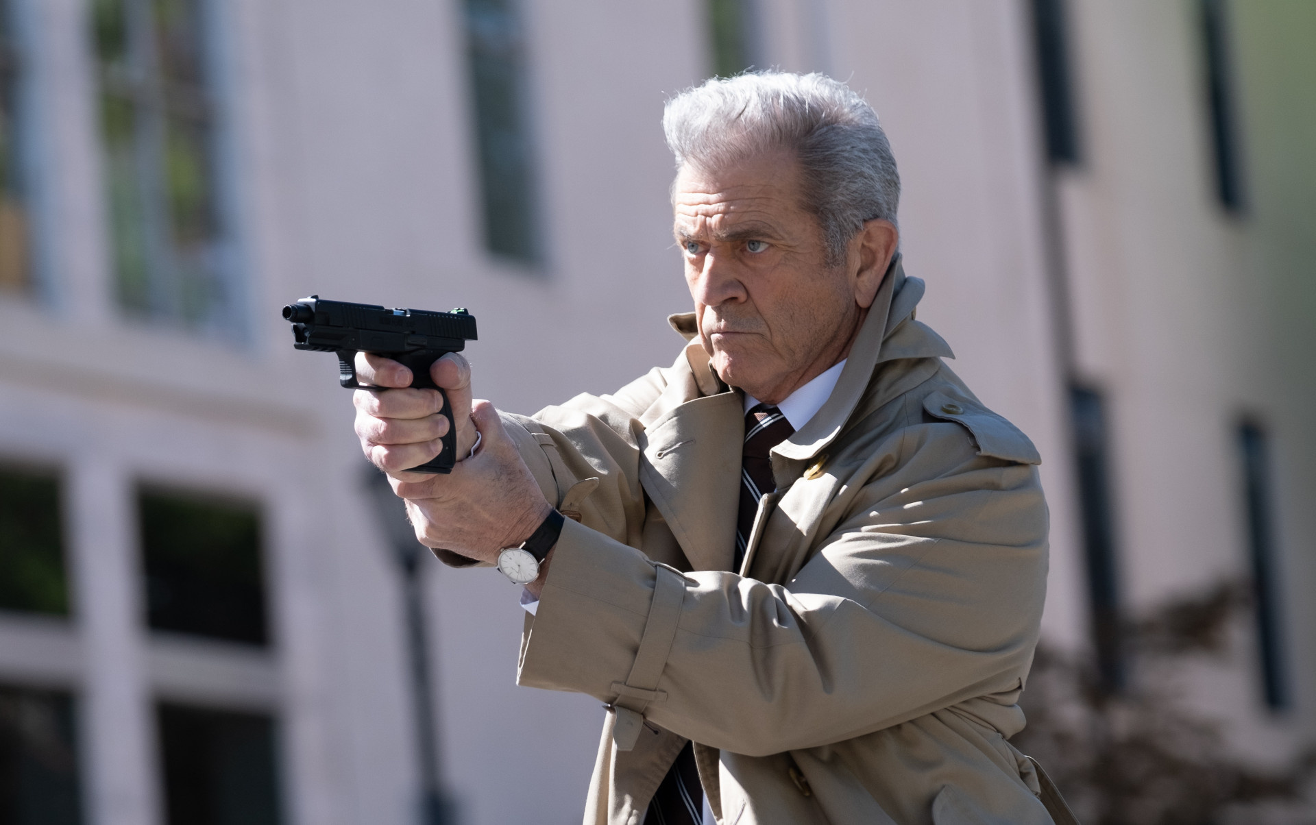 Mel Gibson agent game, Dermot Mulroney spy thriller, New clip, Movie reviews, 1920x1210 HD Desktop