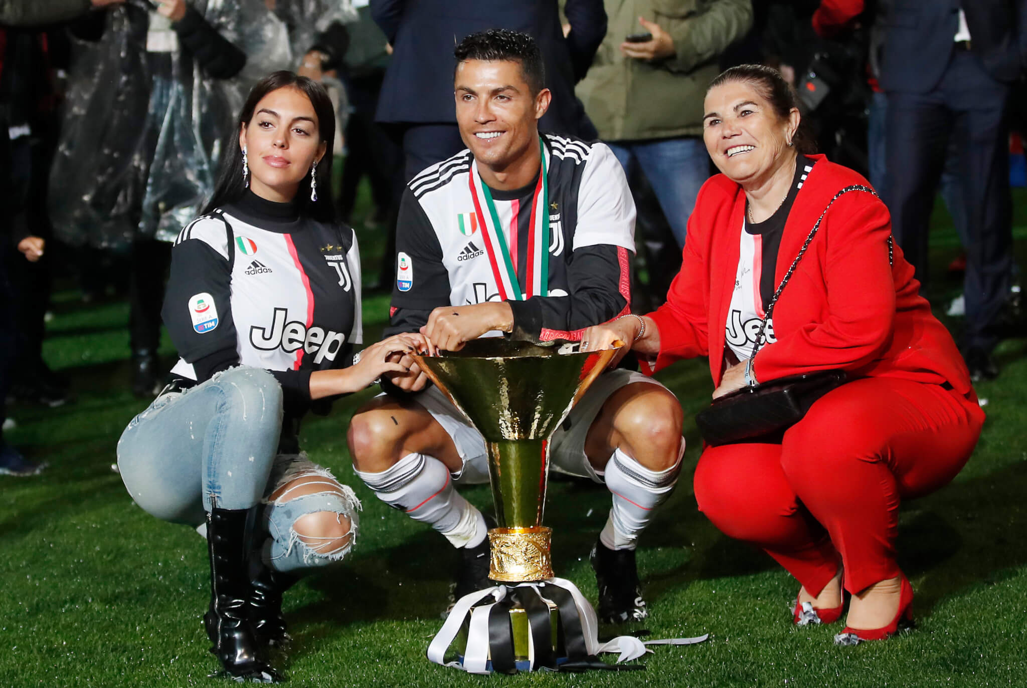 Cristiano Ronaldo, Georgina Rodriguez, Baby name odds, 2050x1380 HD Desktop