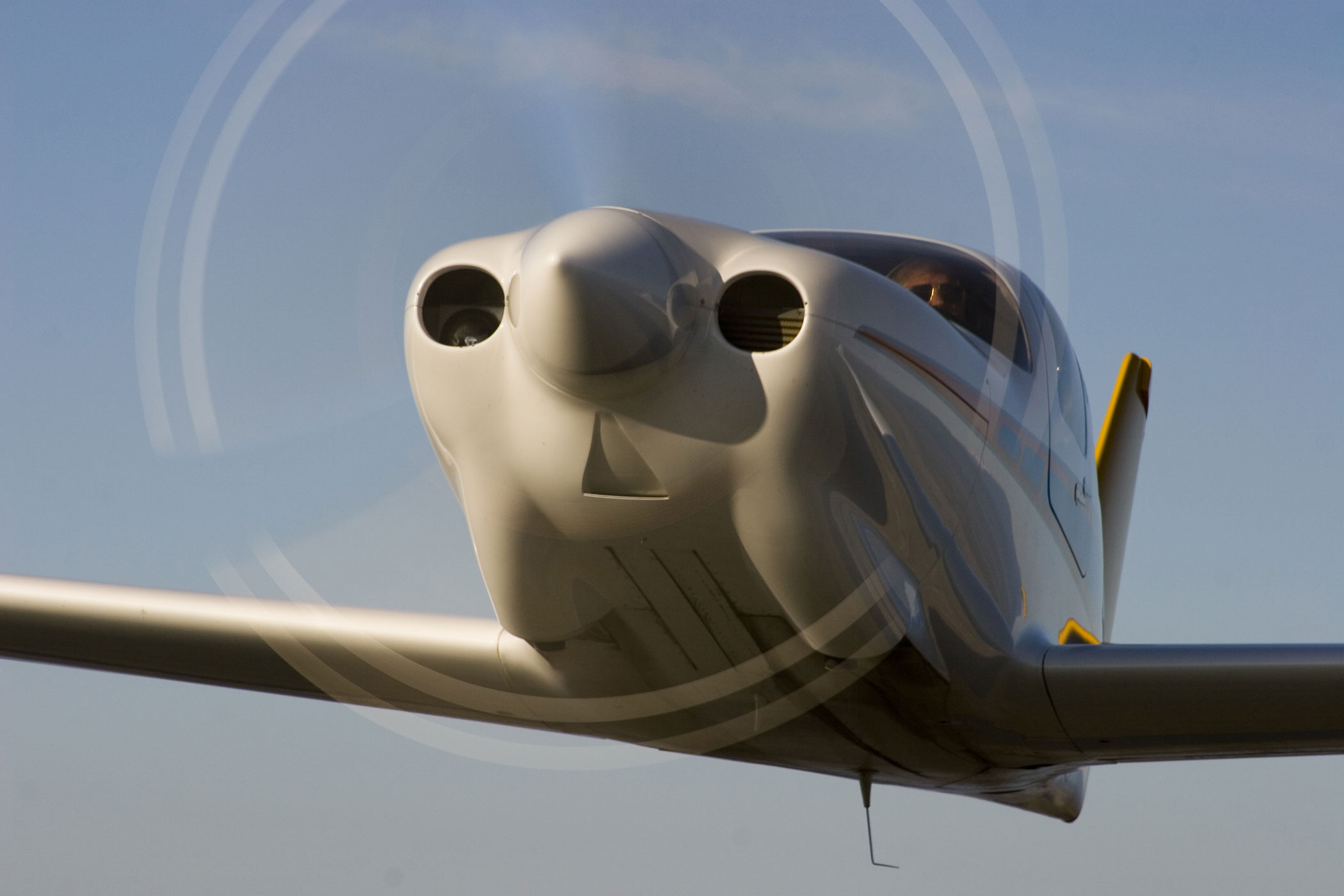 Lancair IV, Unmatched speed, Precision engineering, Pilots' favorite, 2100x1400 HD Desktop