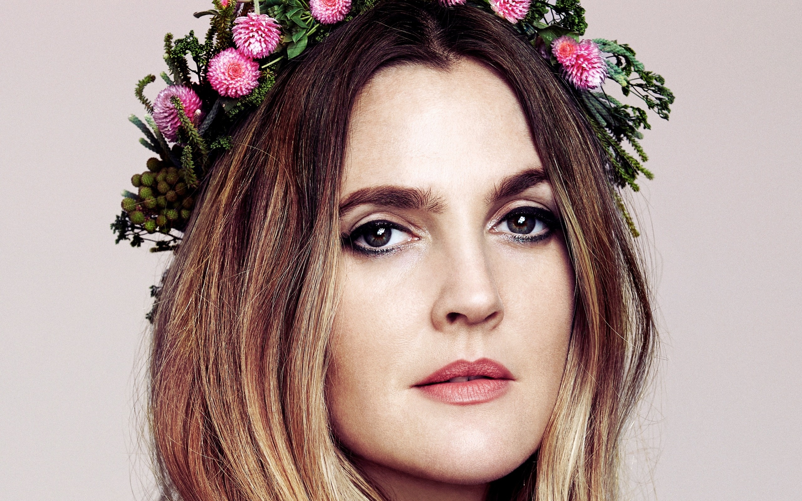 Drew Barrymore, Hollywood star, Portrait photoshoot, Makeup, 2560x1600 HD Desktop