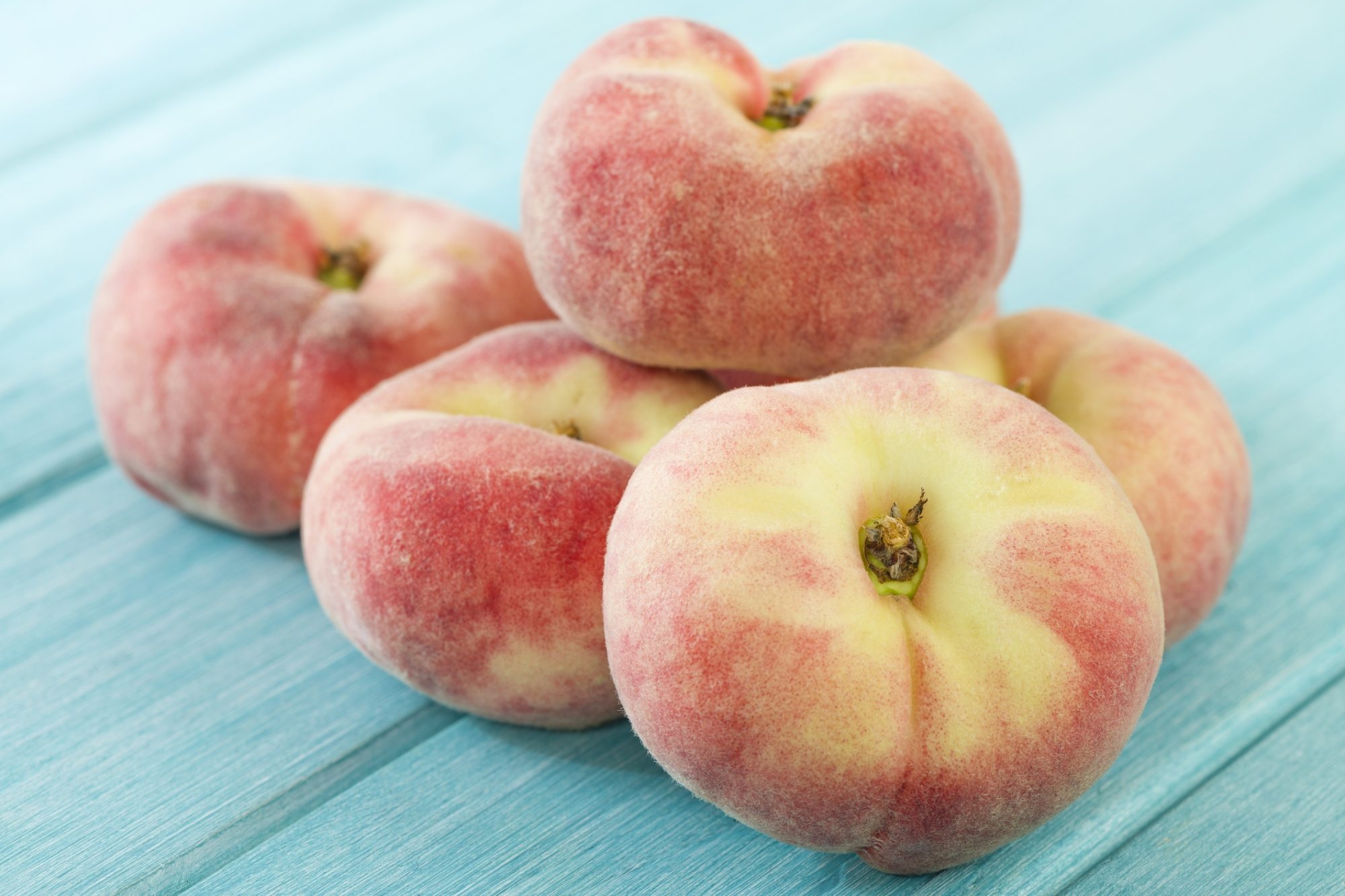 Irresistible peaches, Donut variety, Southern delicacy, Sweet and juicy, 2000x1340 HD Desktop