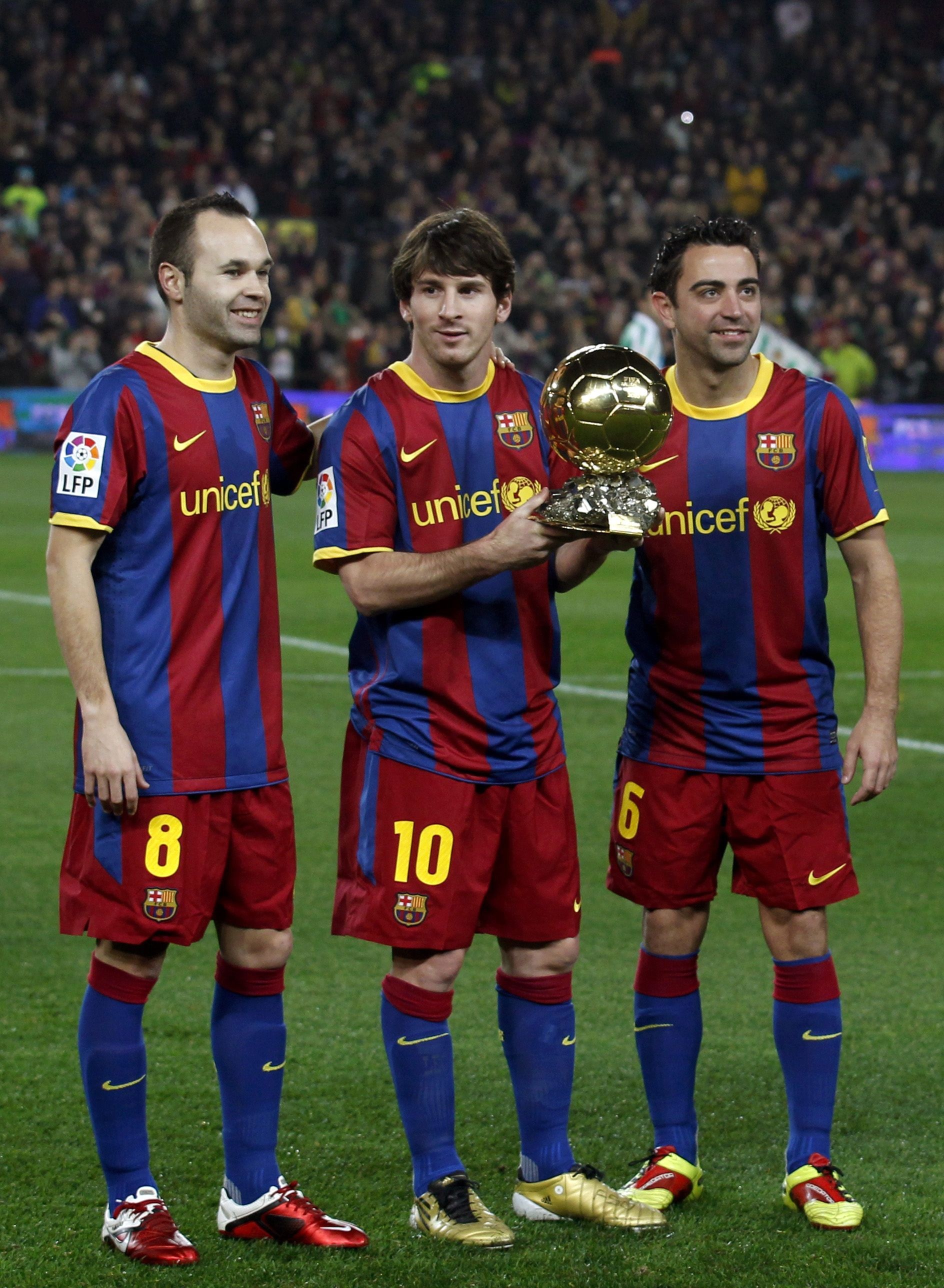 Golden Ball, Iniesta Wallpaper, 1890x2580 HD Phone