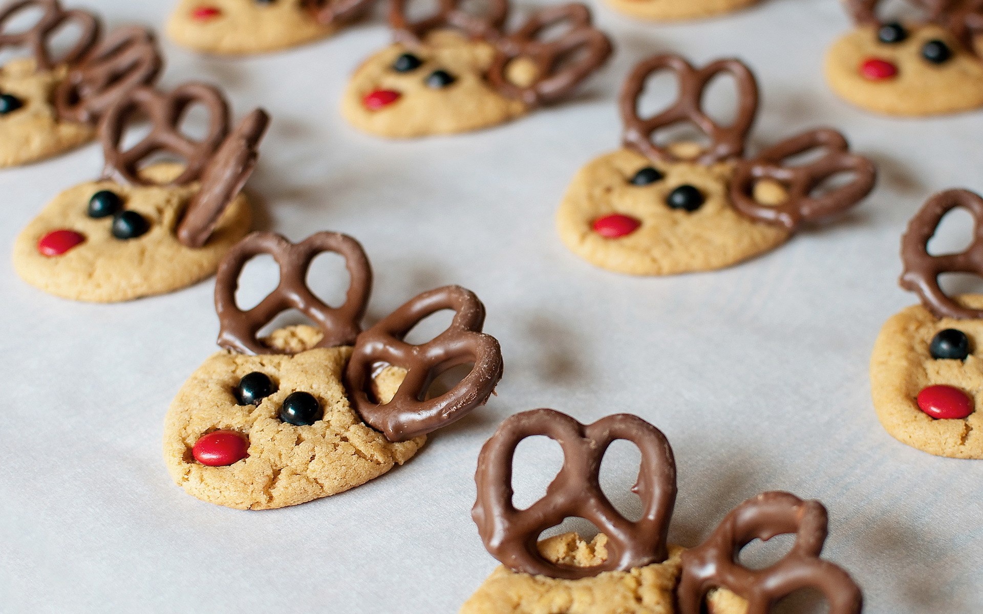 Cute holiday cookies, Mobile tablet explore, 1920x1200 HD Desktop