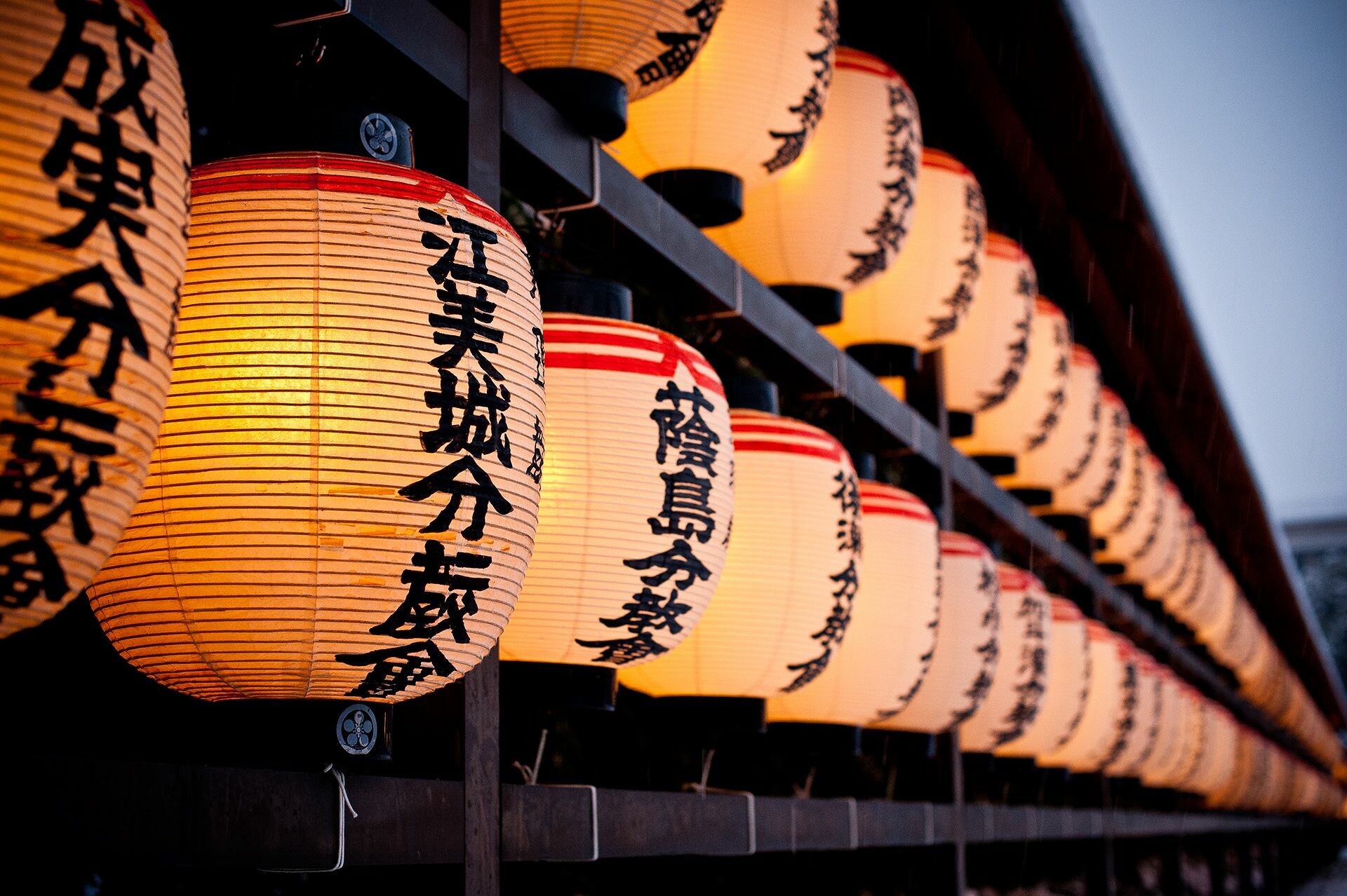 Japanese lanterns, Oriental beauty, Traditional decor, Artistic backdrop, 1920x1280 HD Desktop