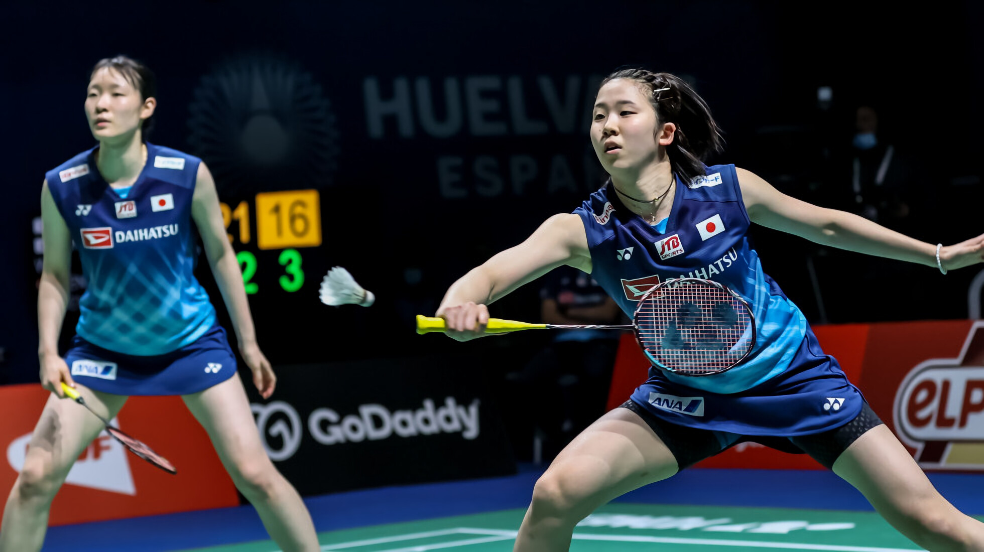 Wakana Nagahara, Badminton court, Fast-paced game, Competitive edge, 1960x1100 HD Desktop