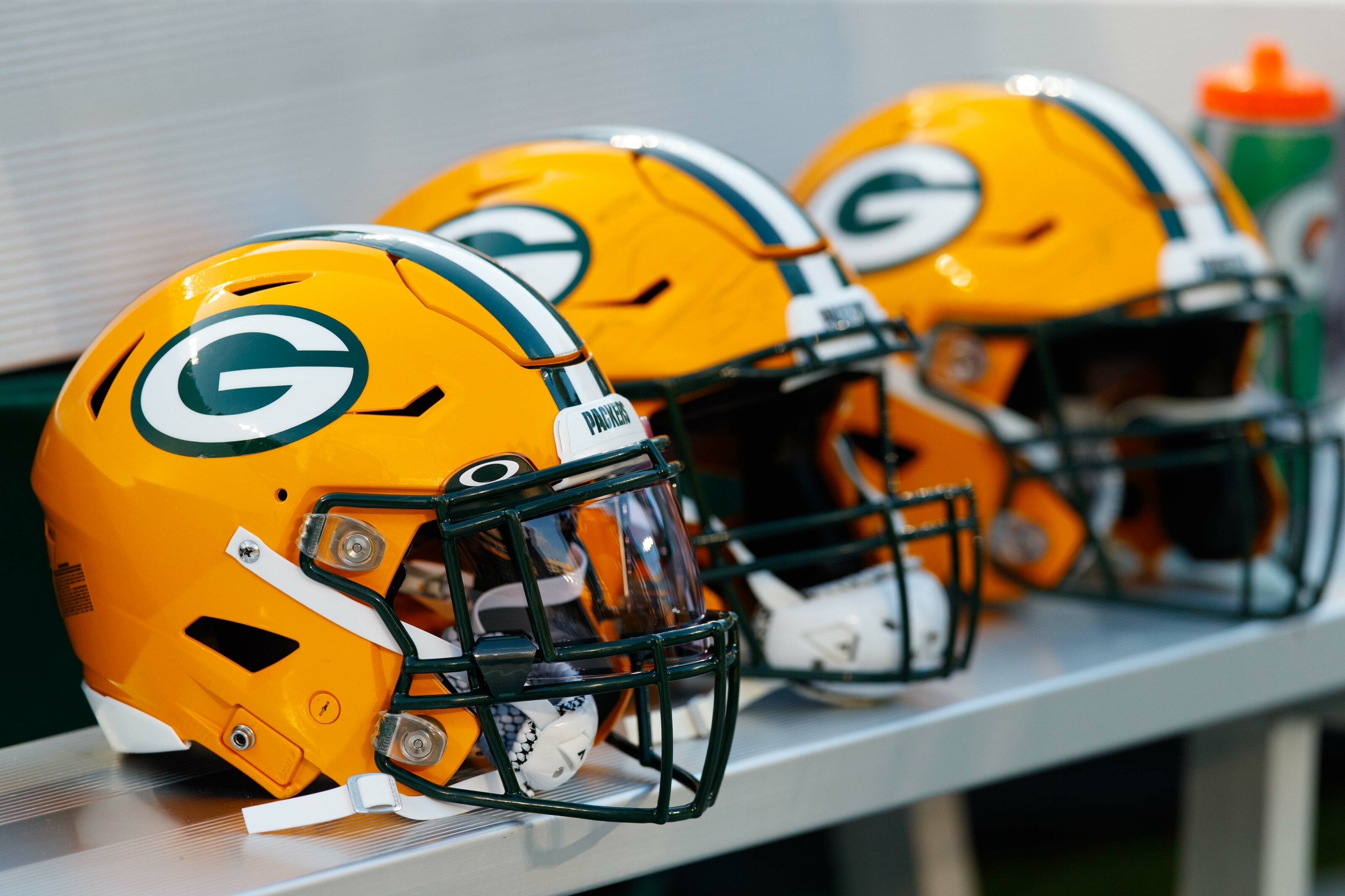 Helmets, Green Bay Packers Wallpaper, 3200x2140 HD Desktop