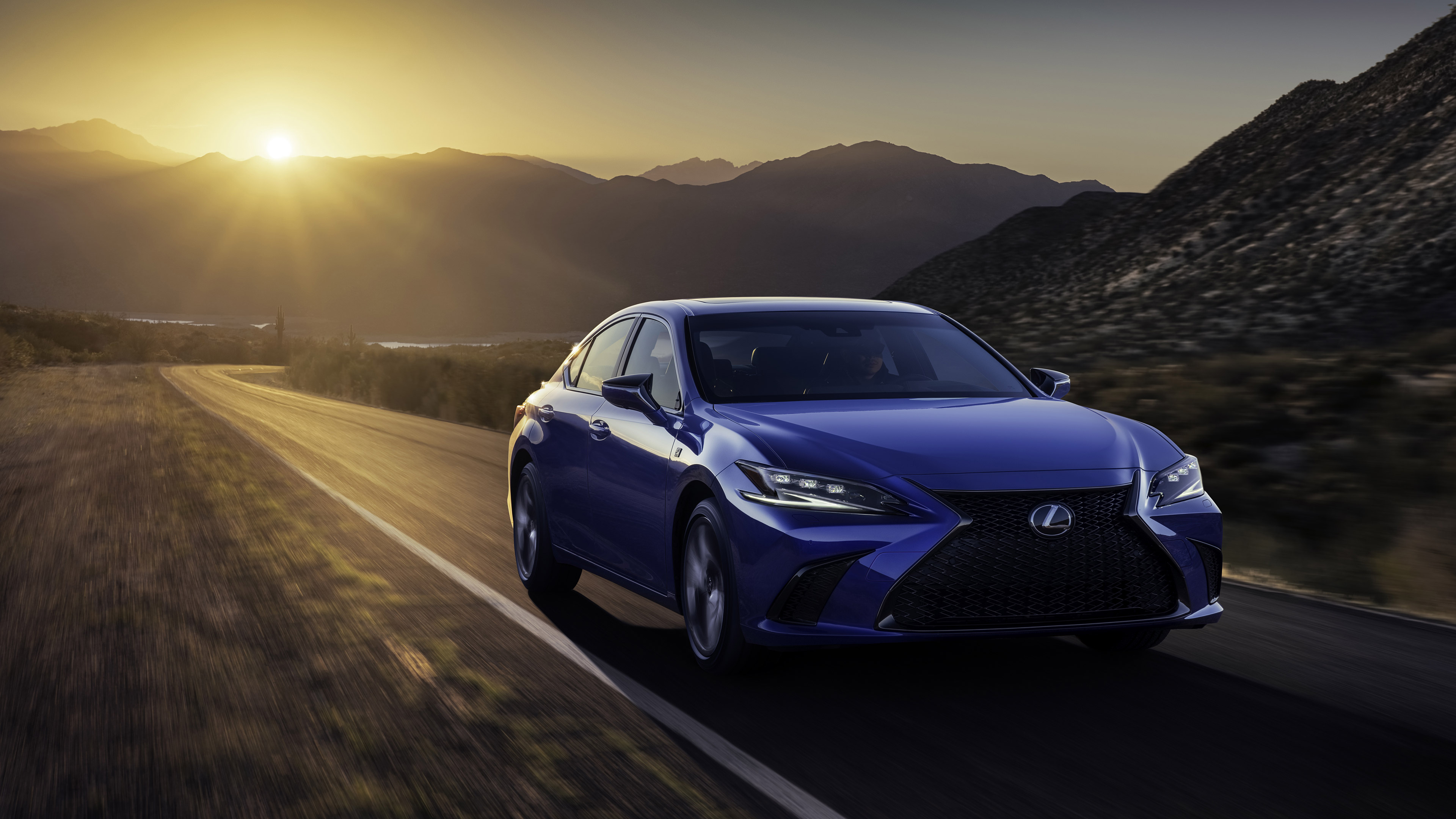 Lexus ES, Sporty elegance, HD wallpapers, Automotive beauty, 3840x2160 4K Desktop