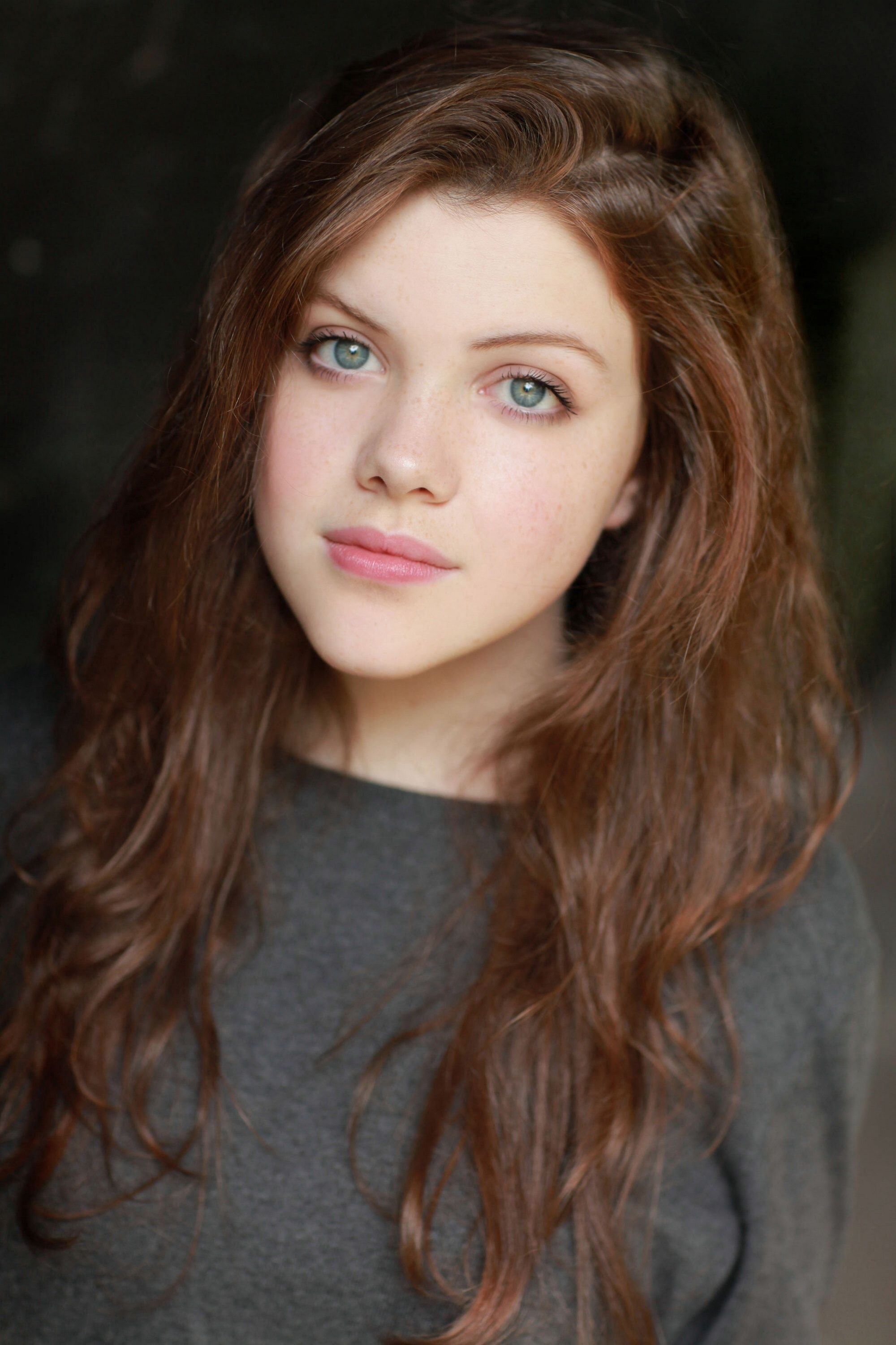 Georgie Henley, Anurag Holkar, Narnia beauty, Pokball element, 2000x3000 HD Phone