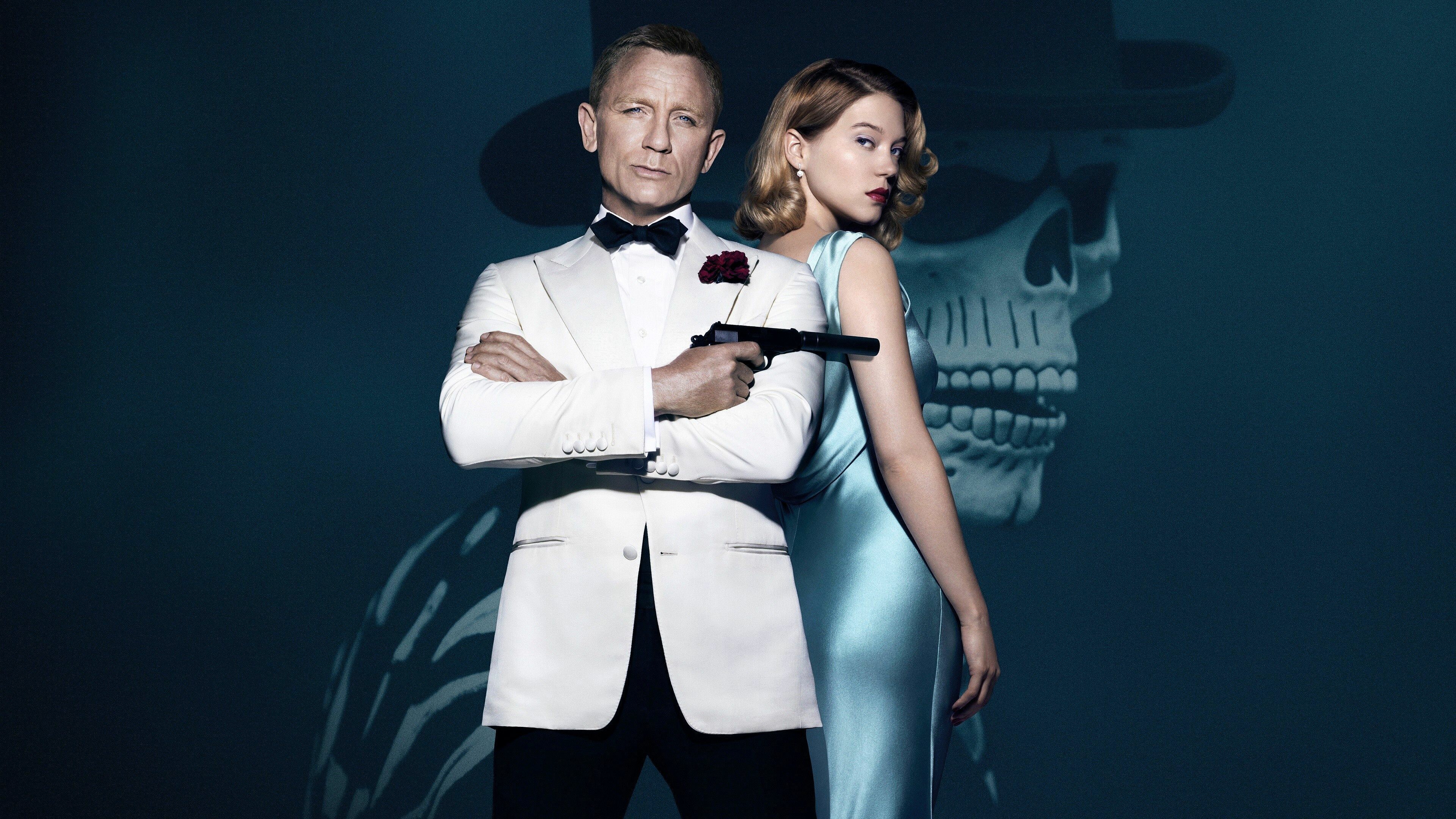 James Bond La Seydoux, Stunning actress, Femme fatale, Compelling character, 3840x2160 4K Desktop