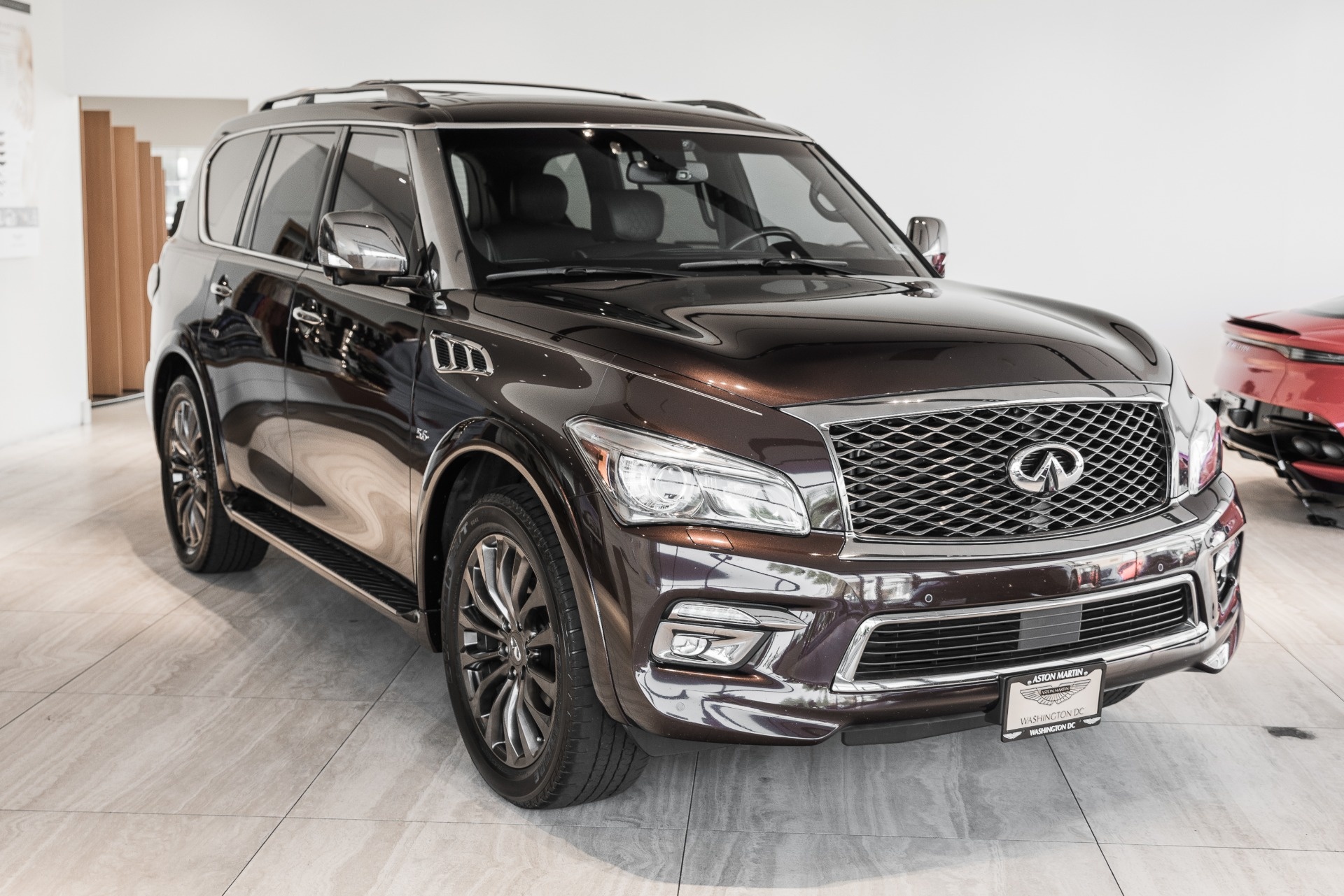 Infiniti QX80, Stock model, Excellent condition, Available for sale, 1920x1290 HD Desktop