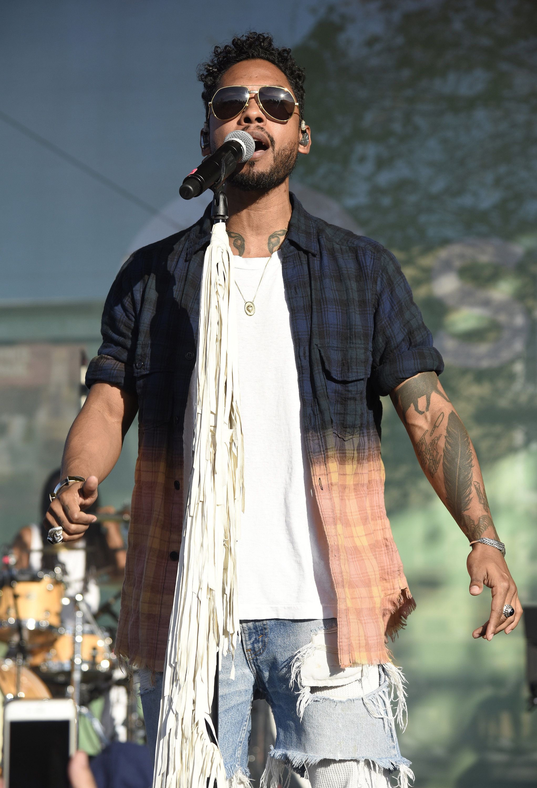 Miguel, Singer, Princeton Perez, Music, 2050x3000 HD Phone