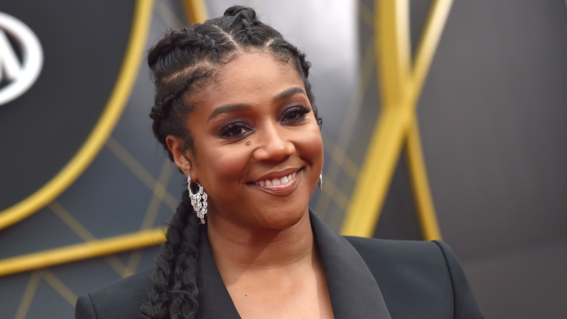 Tiffany Haddish, Haircut, Instagram Live, Essence, 1920x1080 Full HD Desktop