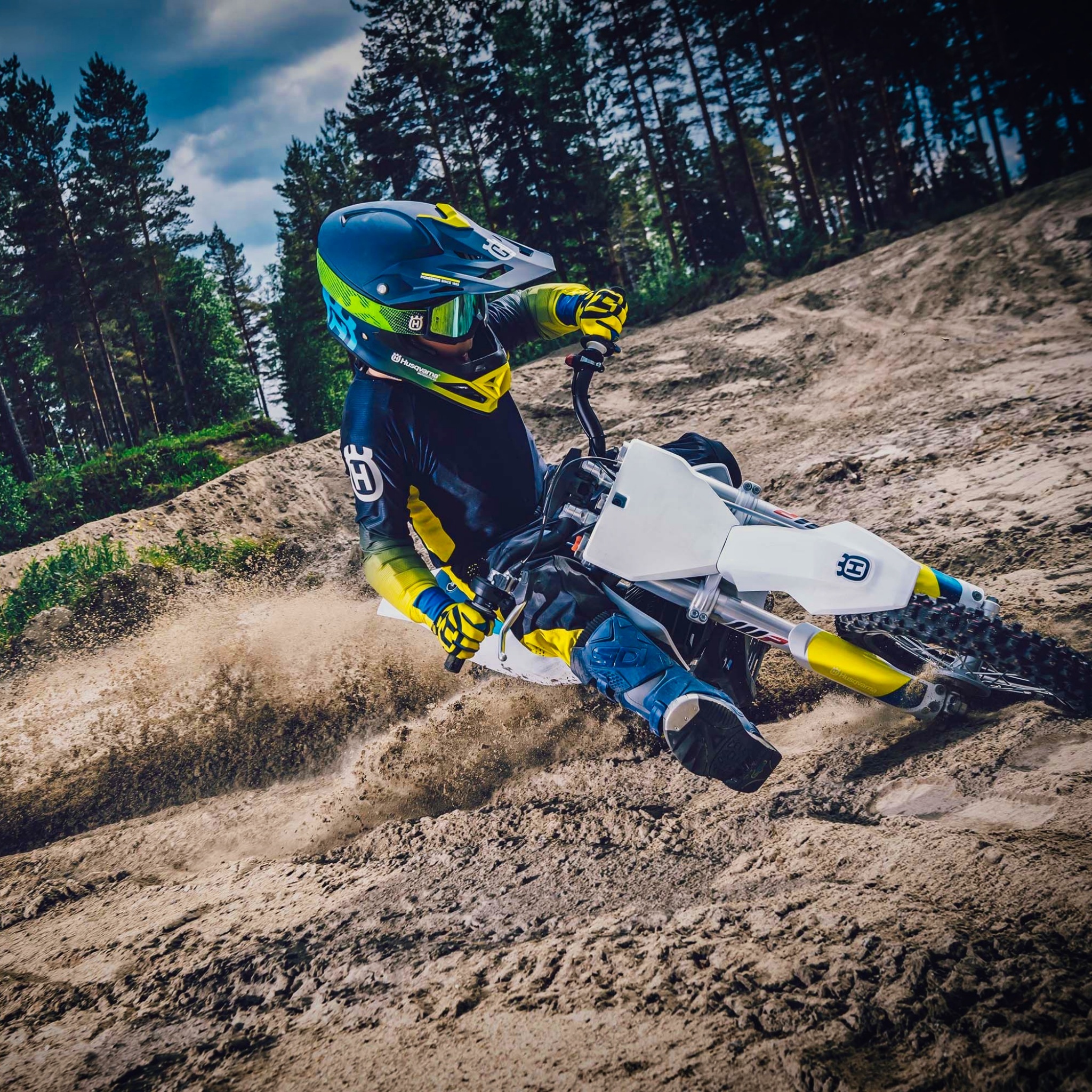 Husqvarna EE 5, Electric bikes, Dirt bikes, High-performance motocross, 2050x2050 HD Phone