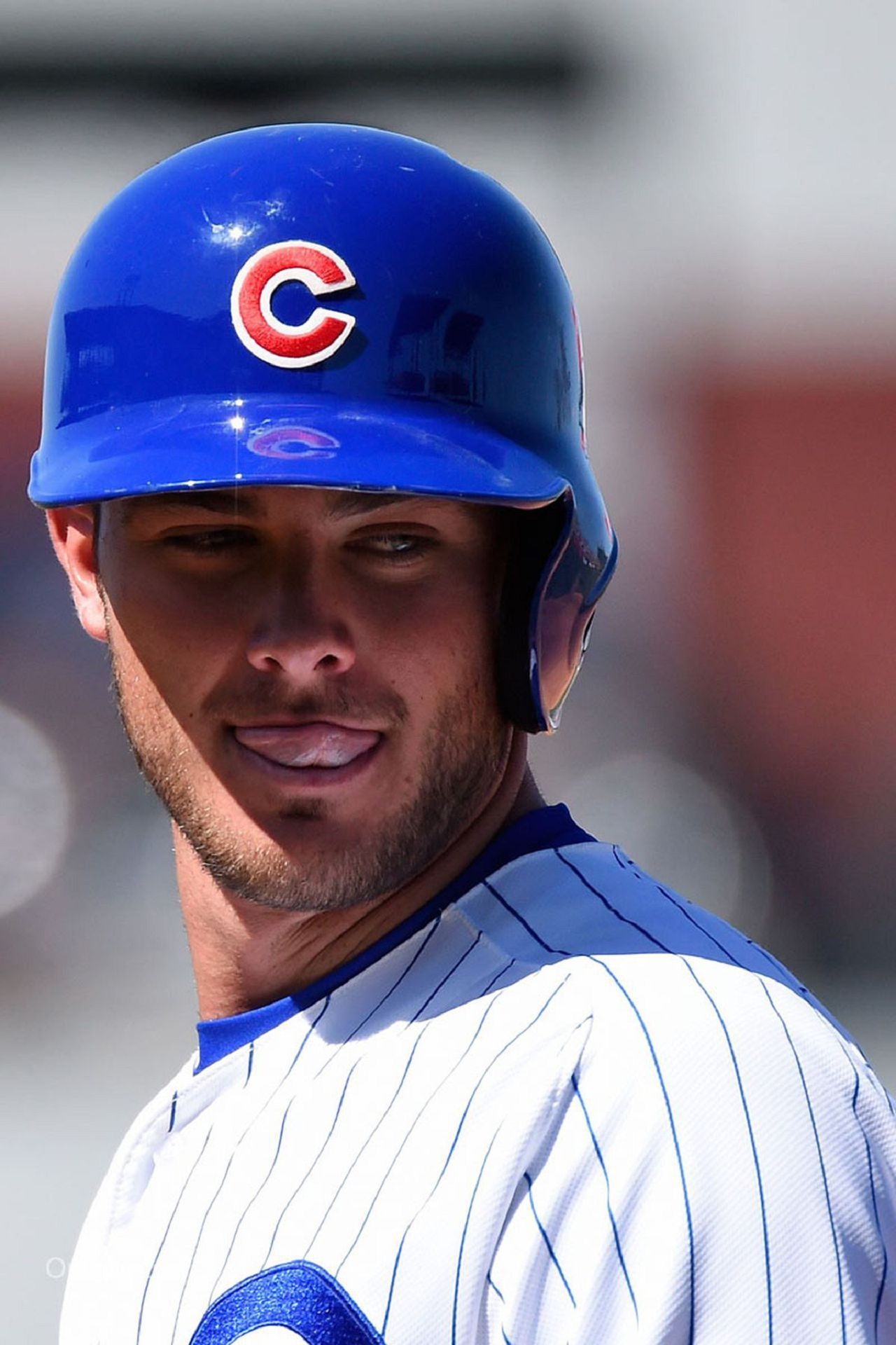 Kris Bryant, Top player, Sports icon, Baseball fame, 1280x1920 HD Phone