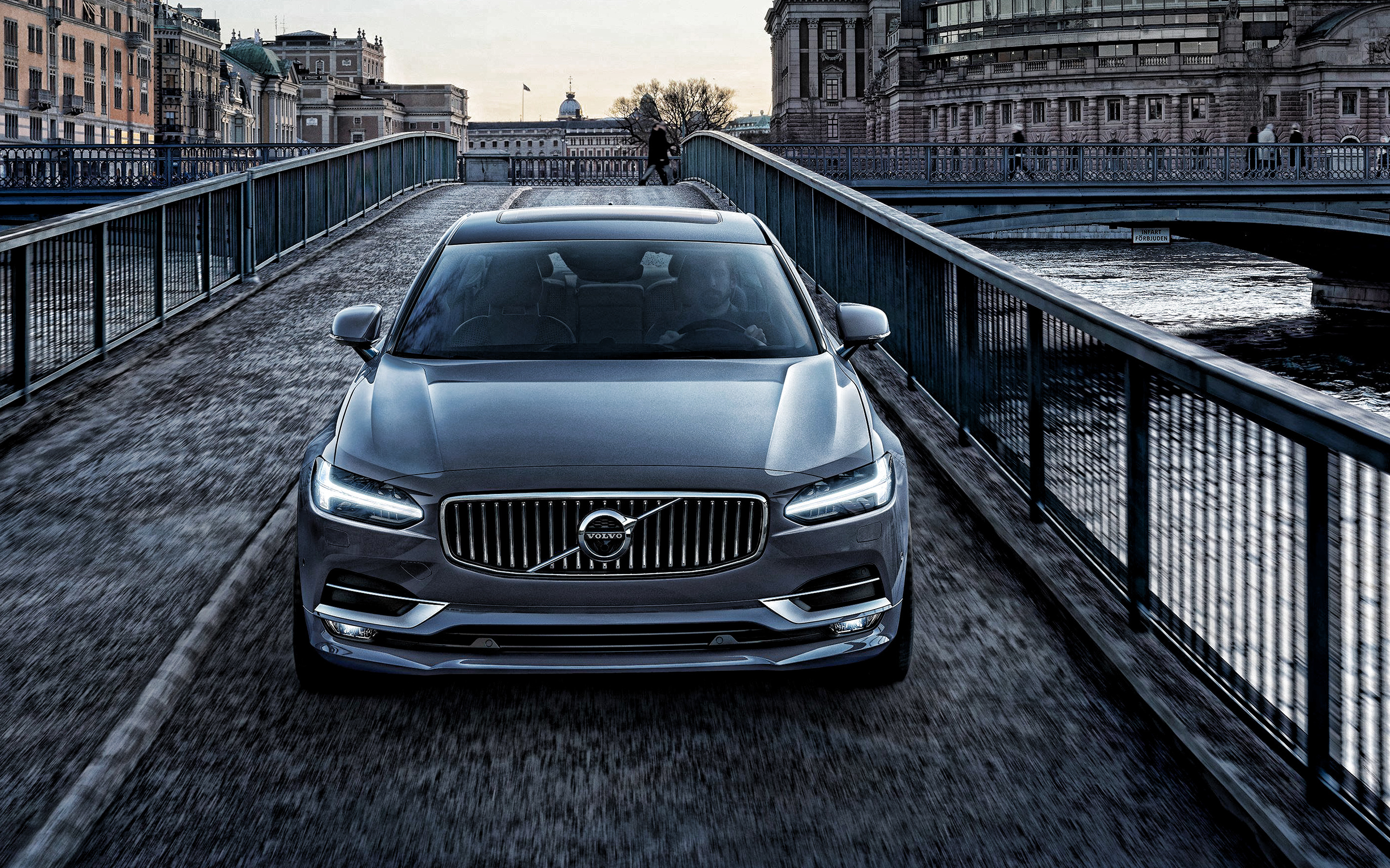 Volvo S90, Luxury sedan, New exterior design, Swedish automotive excellence, 2880x1800 HD Desktop