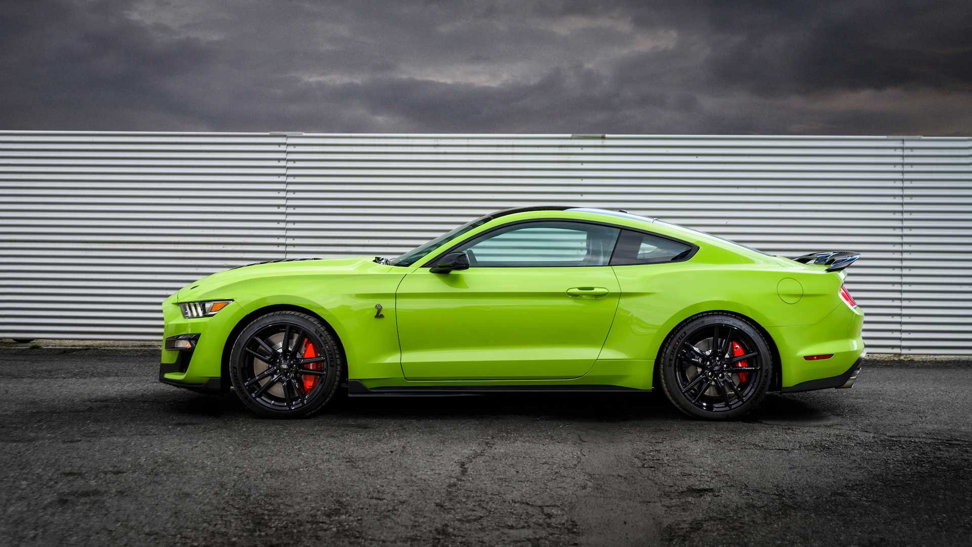 Ford Mustang Shelby GT500, Grabber Lime paint, Corrugated metal wall, Full HD Desktop wallpaper