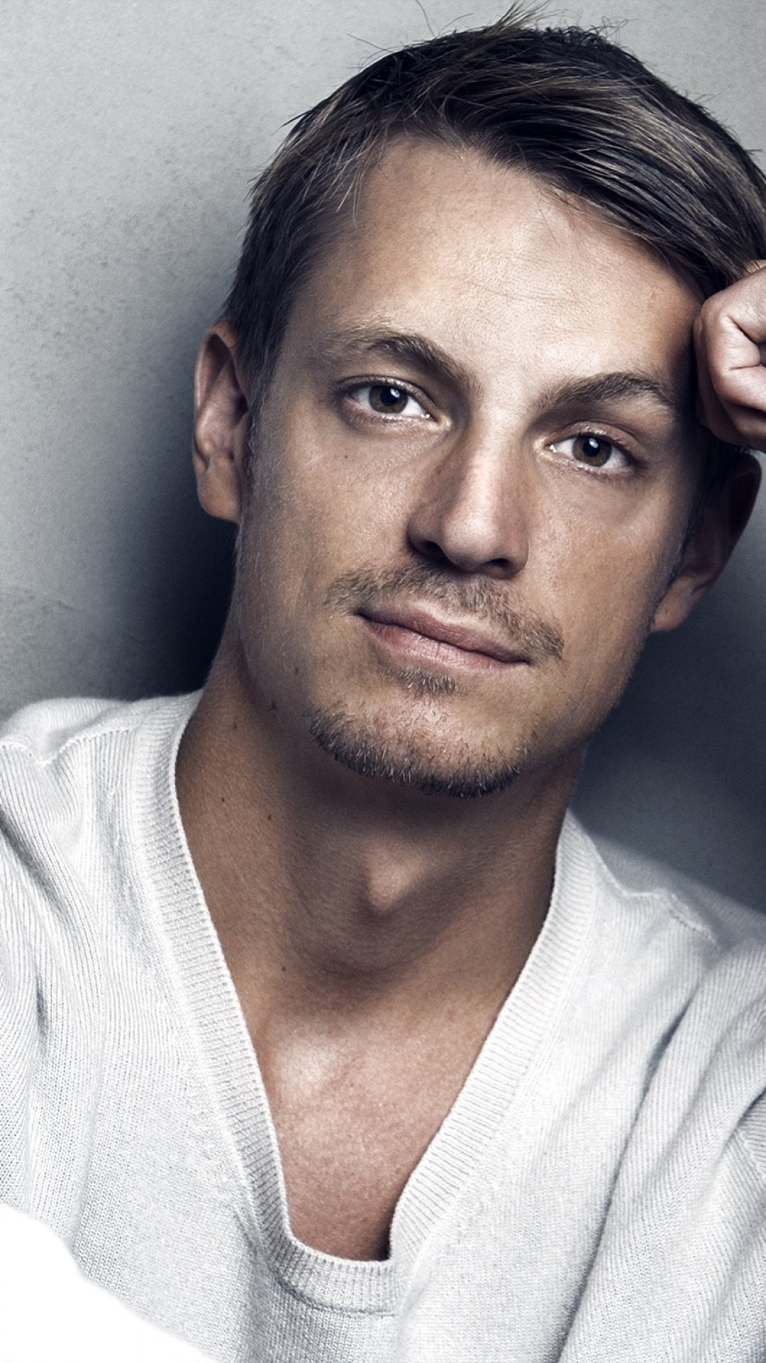 Joel Kinnaman movies, Actor wallpapers, iPhone, Xperia, HTC, 1080x1920 Full HD Phone