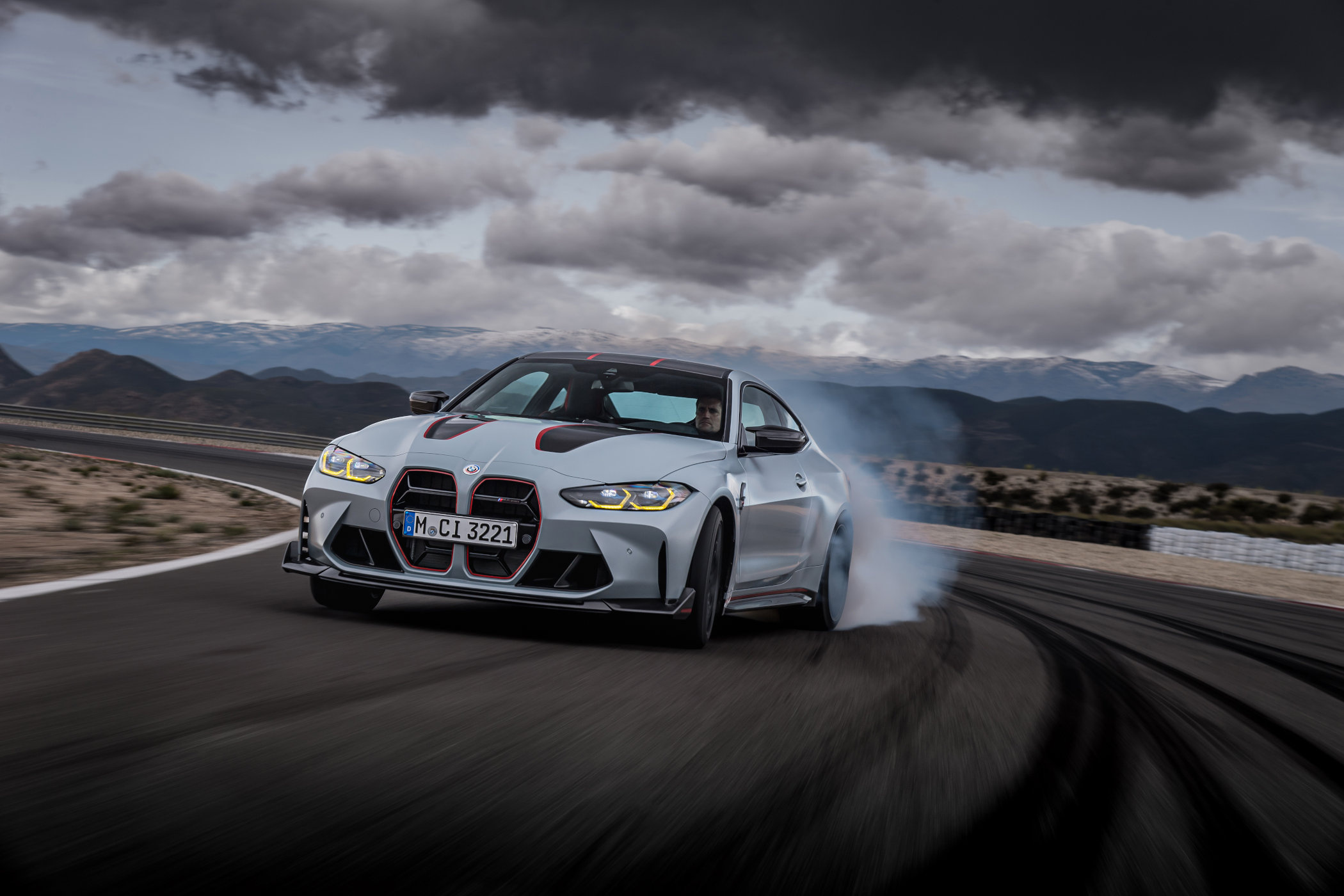 BMW M4 CSL, Drifting tire smoke, Racetrack curve, HD Desktop wallpaper