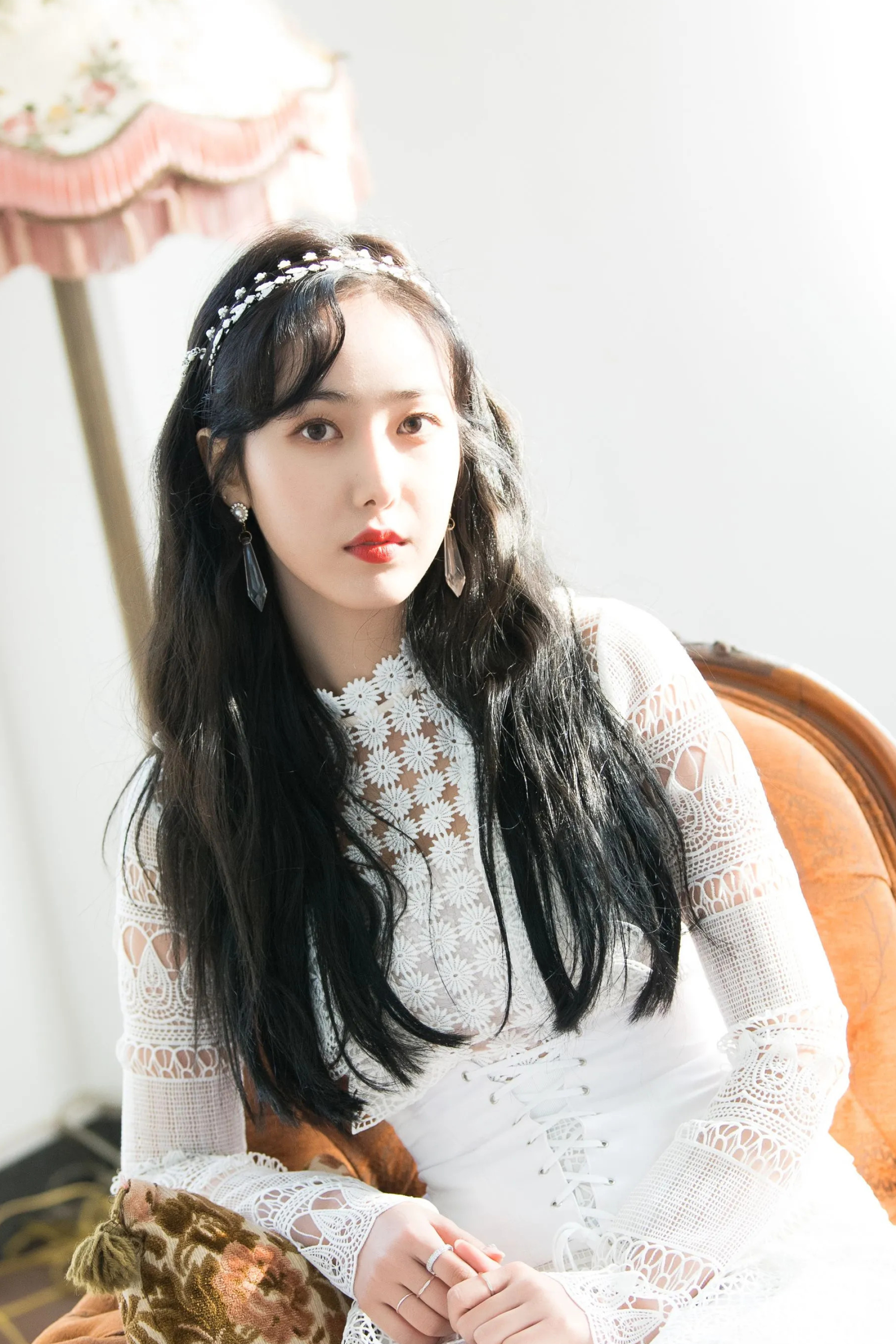 SinB music, Gfriend sunrise music video, Behind-the-scenes, K-pop collaboration, 2000x3000 HD Phone