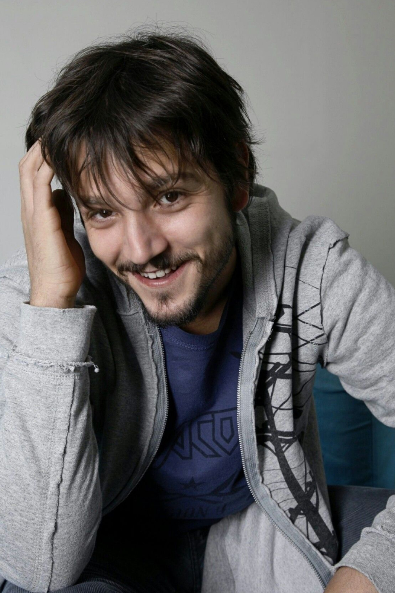 Diego Luna ideas, Inspiring thoughts, Creative musings, Admirable talent, 1370x2050 HD Phone