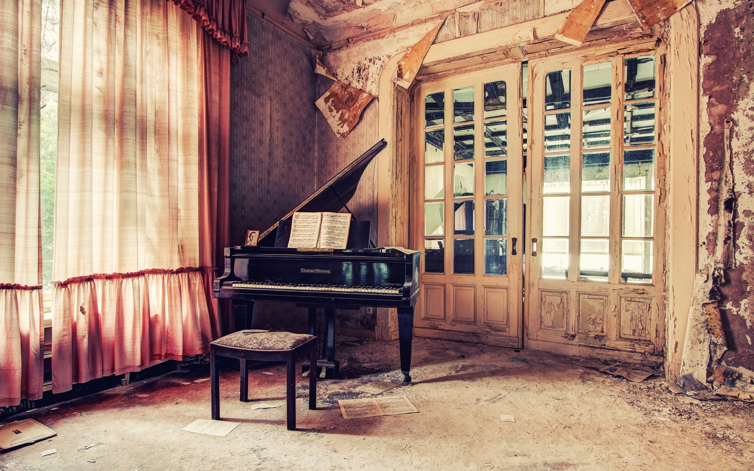 Melodic beauty, Musical elegance, Captivating instrument, Artistic expressions, 2560x1600 HD Desktop