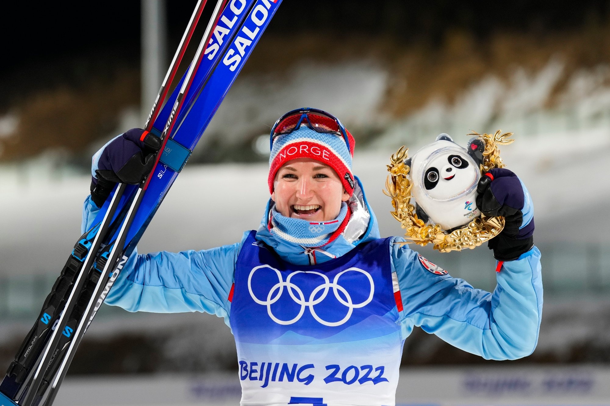 Marte Olsbu Roiseland, Historic gold, Olympics, 2000x1340 HD Desktop
