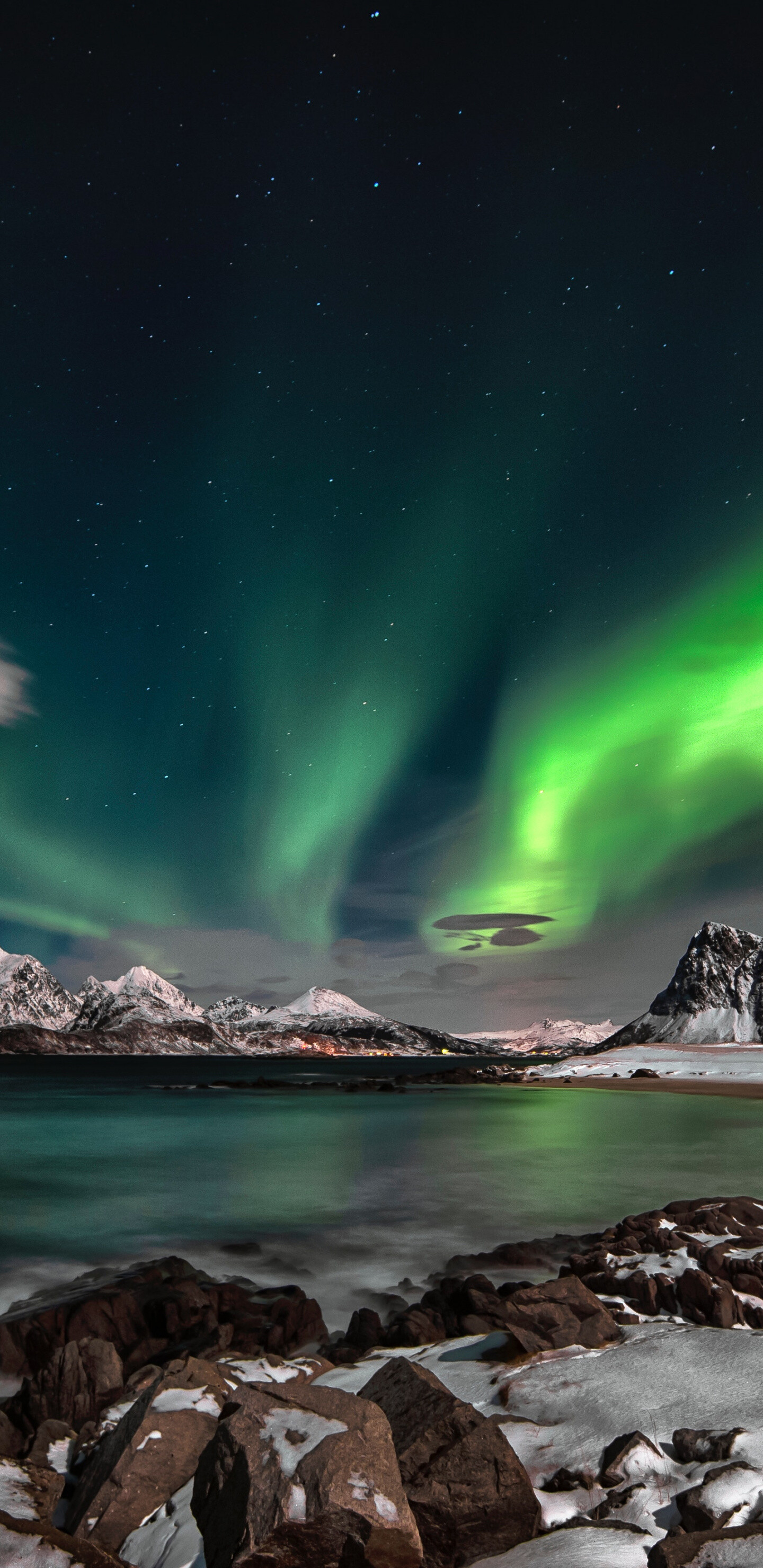 Nature arctic aurora borealis, Samsung Galaxy S8, Samsung Galaxy S8 Plus, Wallpaper download, 1440x2960 HD Phone