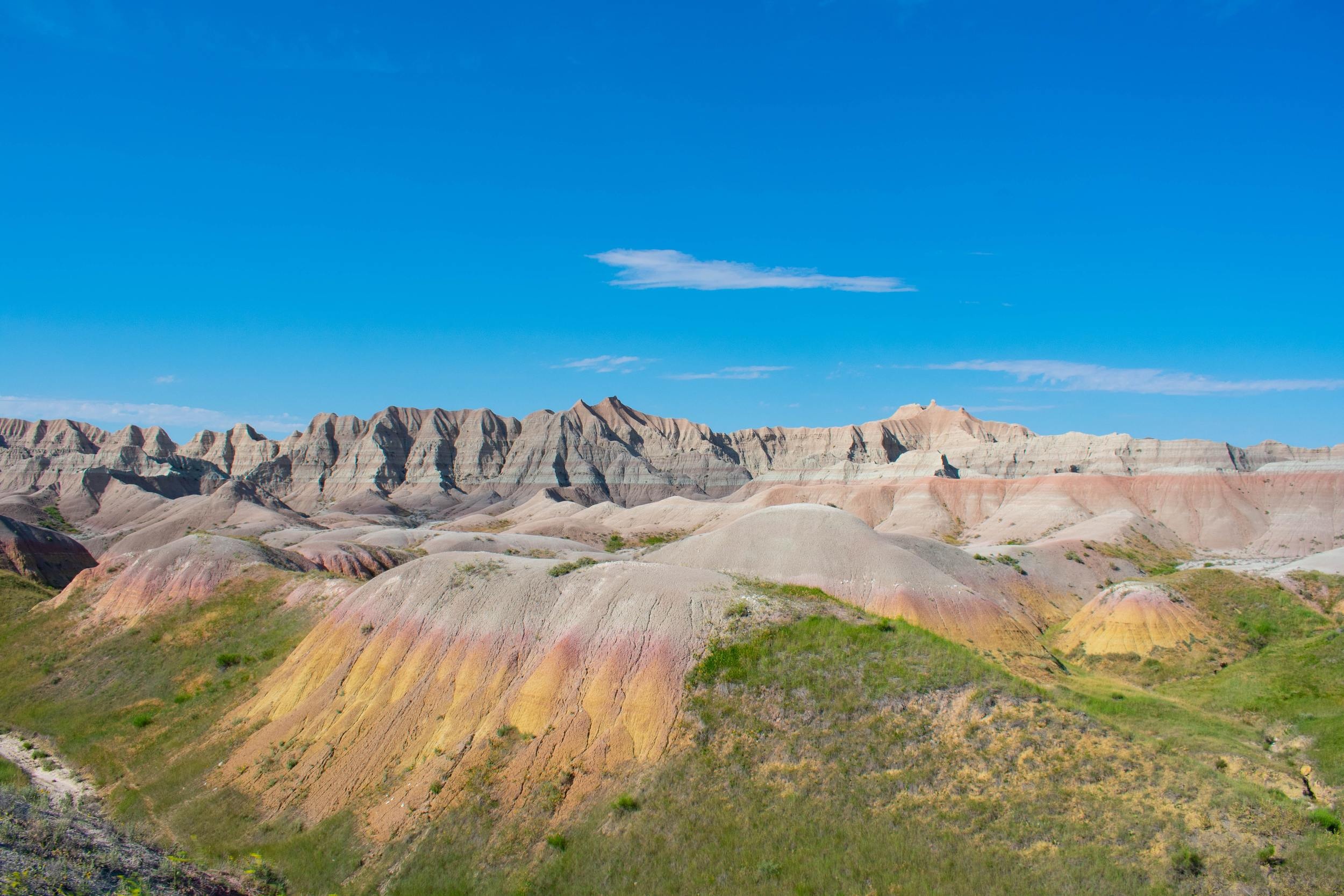 South Dakota, Road trip itinerary in South Dakota, Sightseeing adventure, 2500x1670 HD Desktop