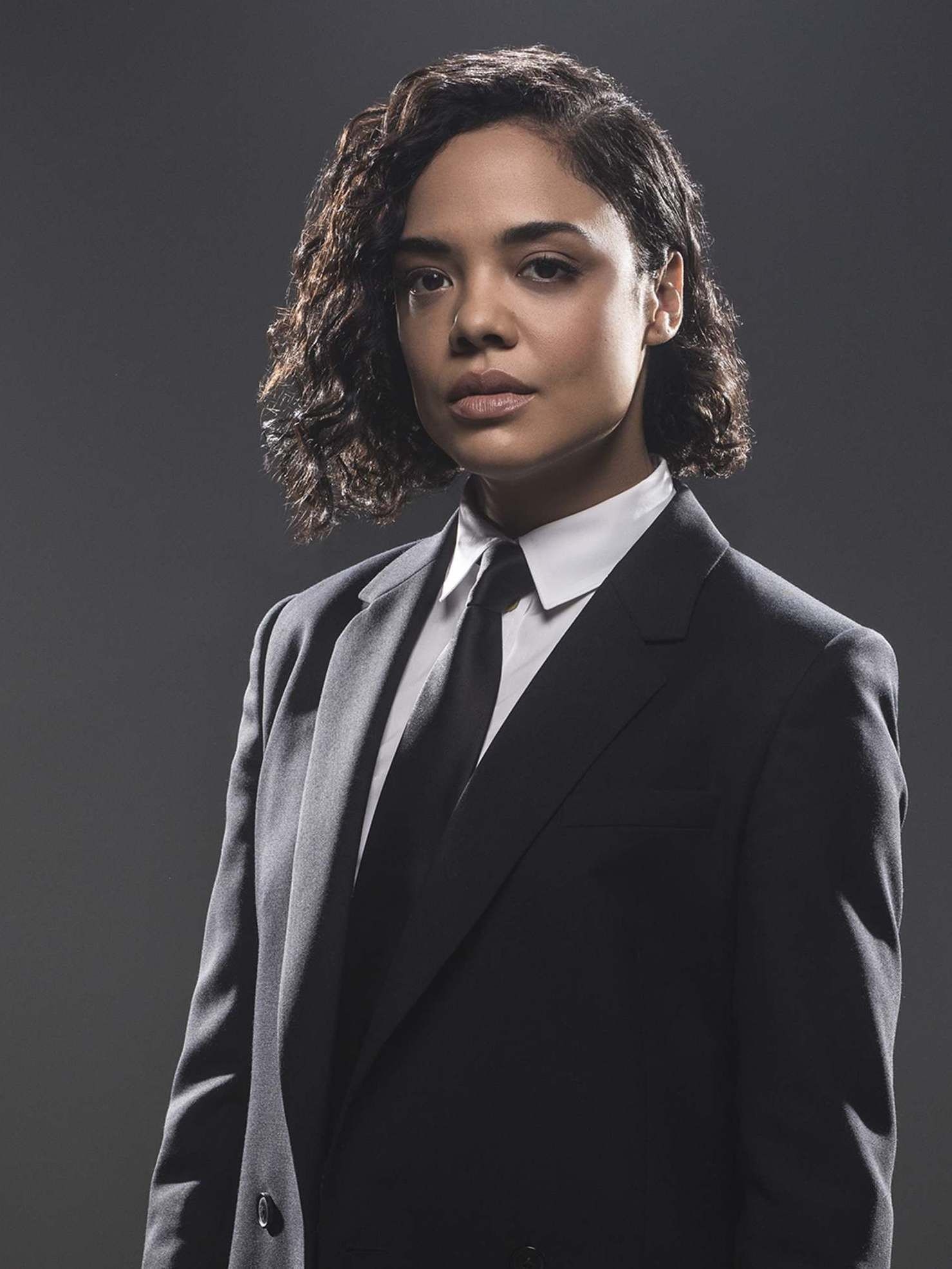 Tessa Thompson, Men in Black International, Hello, Pin, 1480x1980 HD Phone