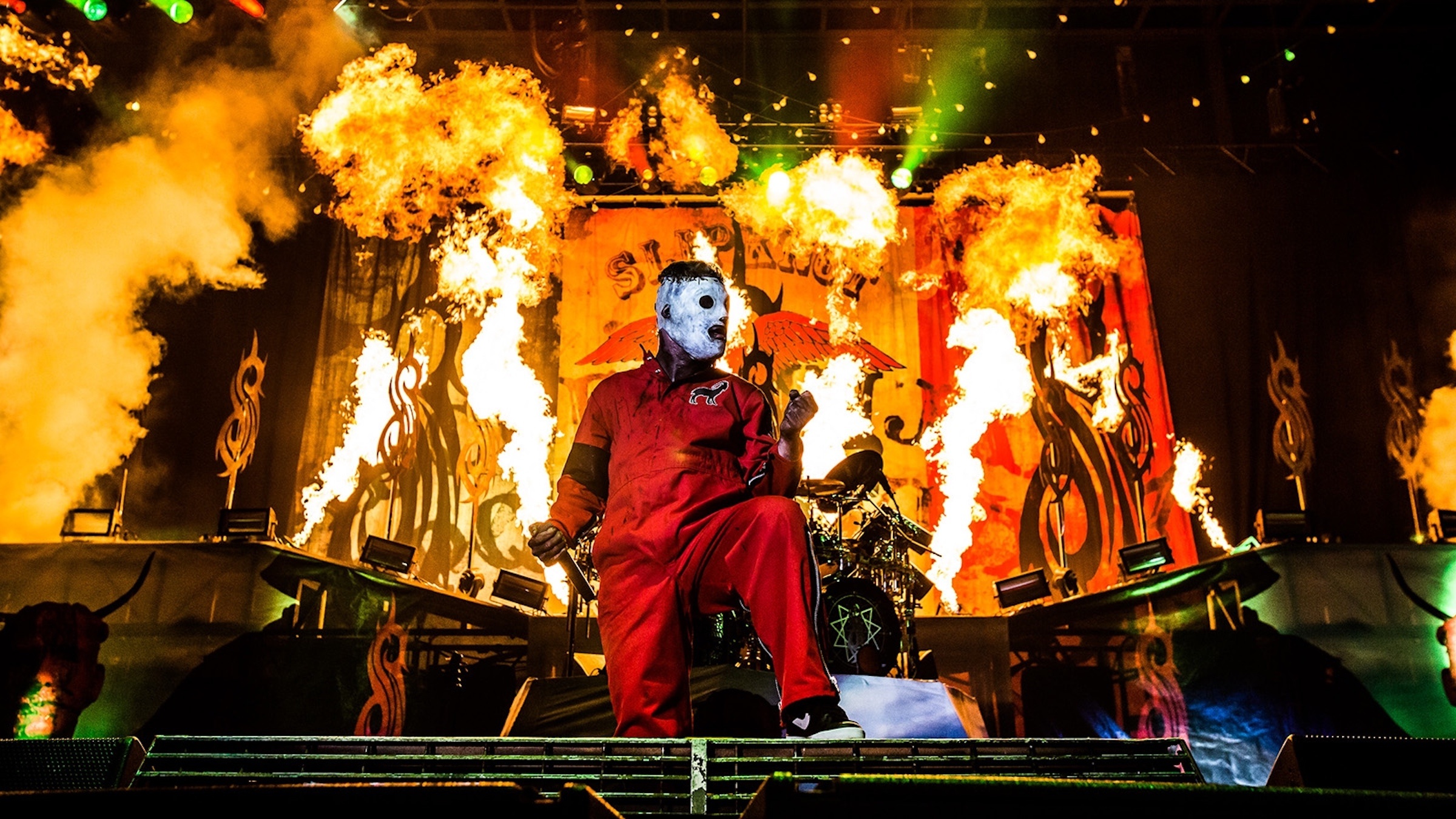 Corey Taylor, stage pyrotechnics, Slipknot concert stage, HD Desktop wallpaper