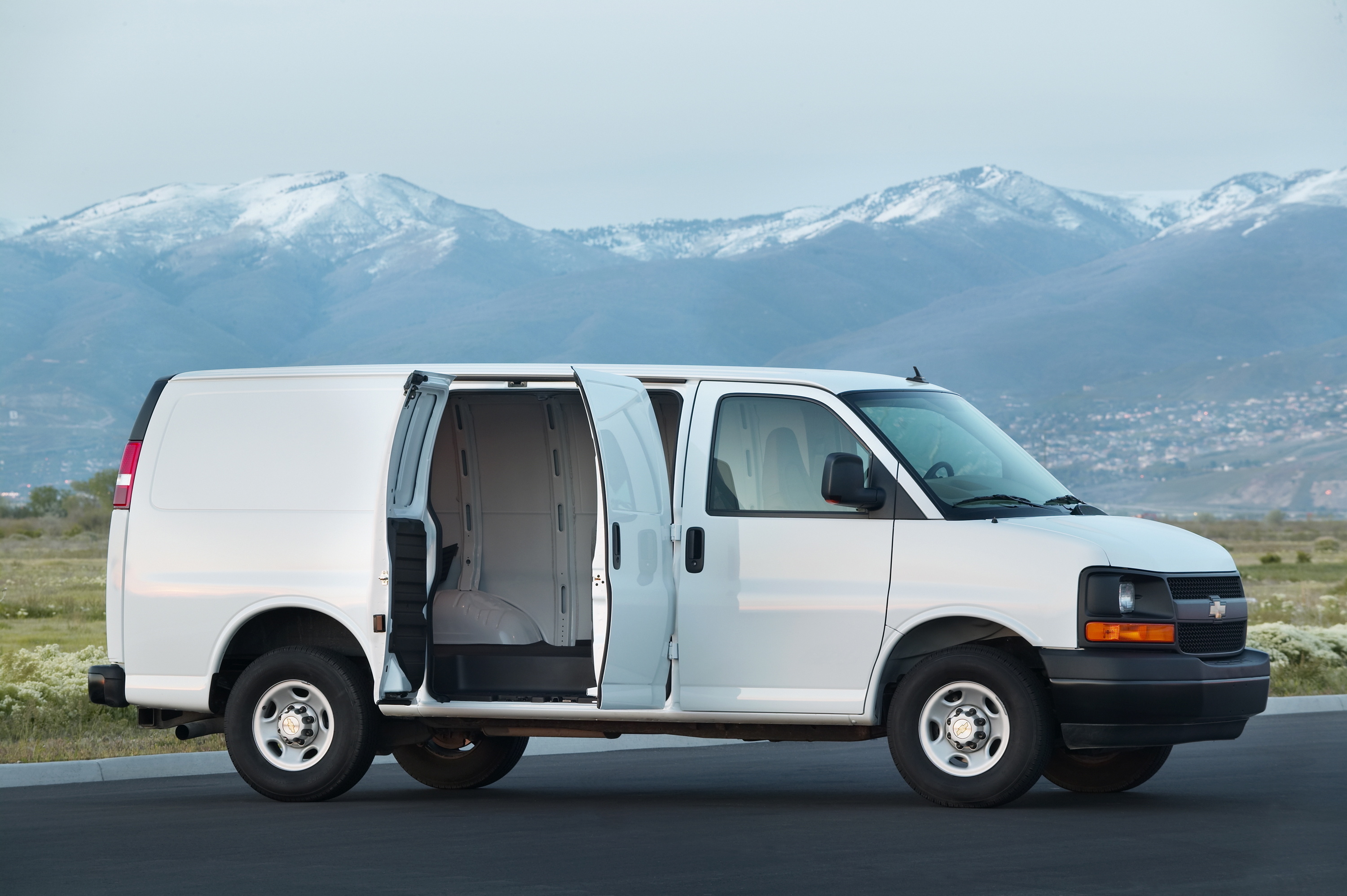 2016 Model, Chevrolet Express Wallpaper, 3000x2000 HD Desktop