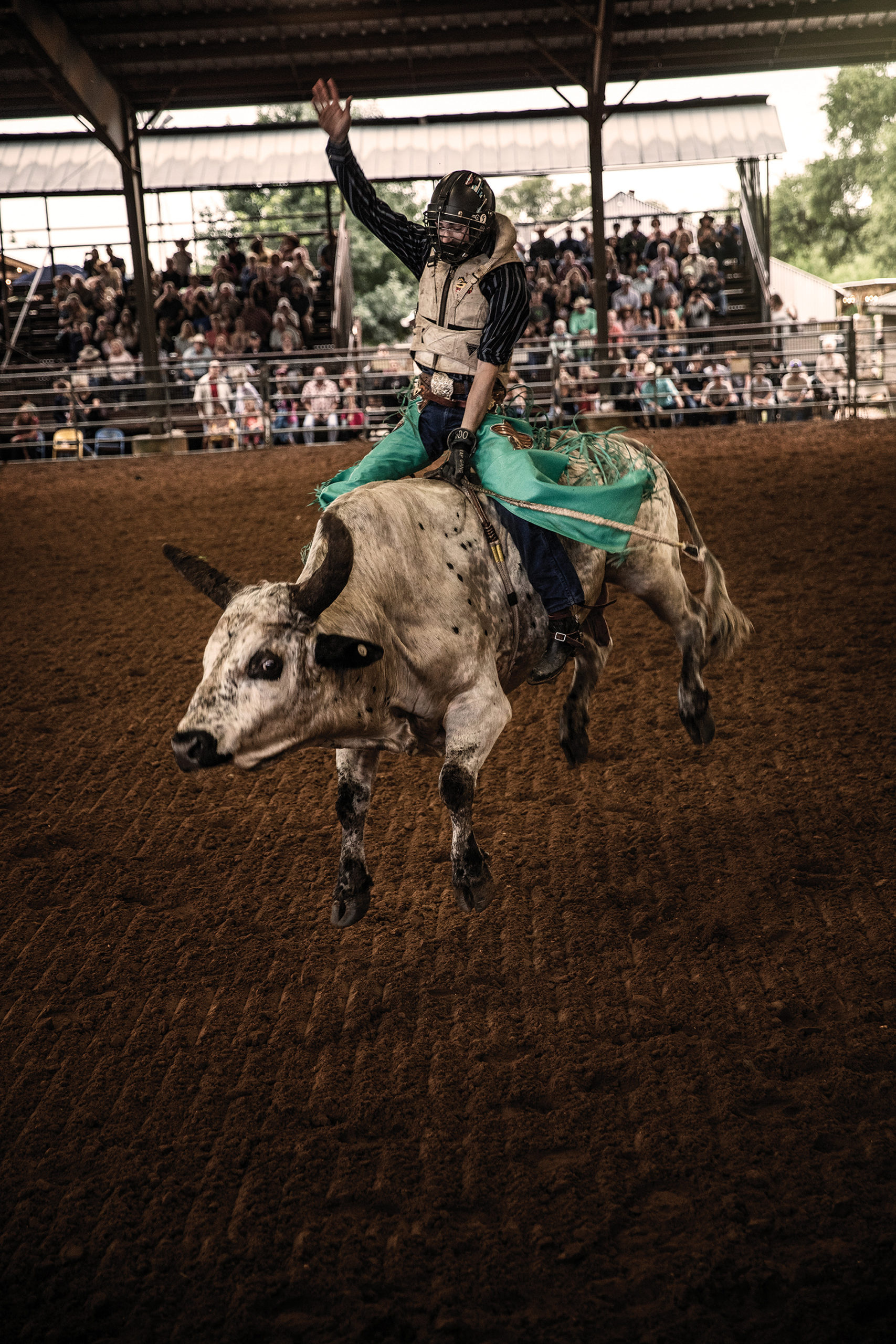 Saturday night, Rodeo, San Antonio, Magazine, 1710x2560 HD Phone