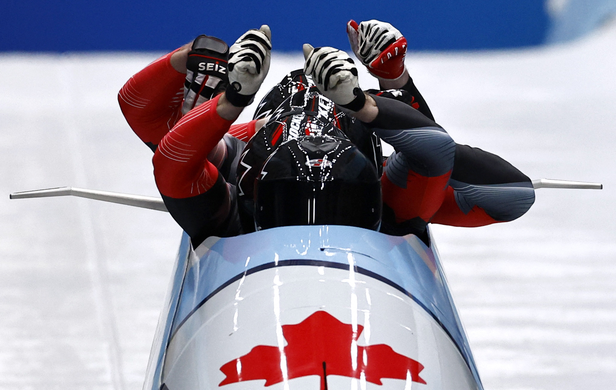 Canadian bobsleigh, Kripps' race, Three bob race, Germany's lead, 2060x1310 HD Desktop