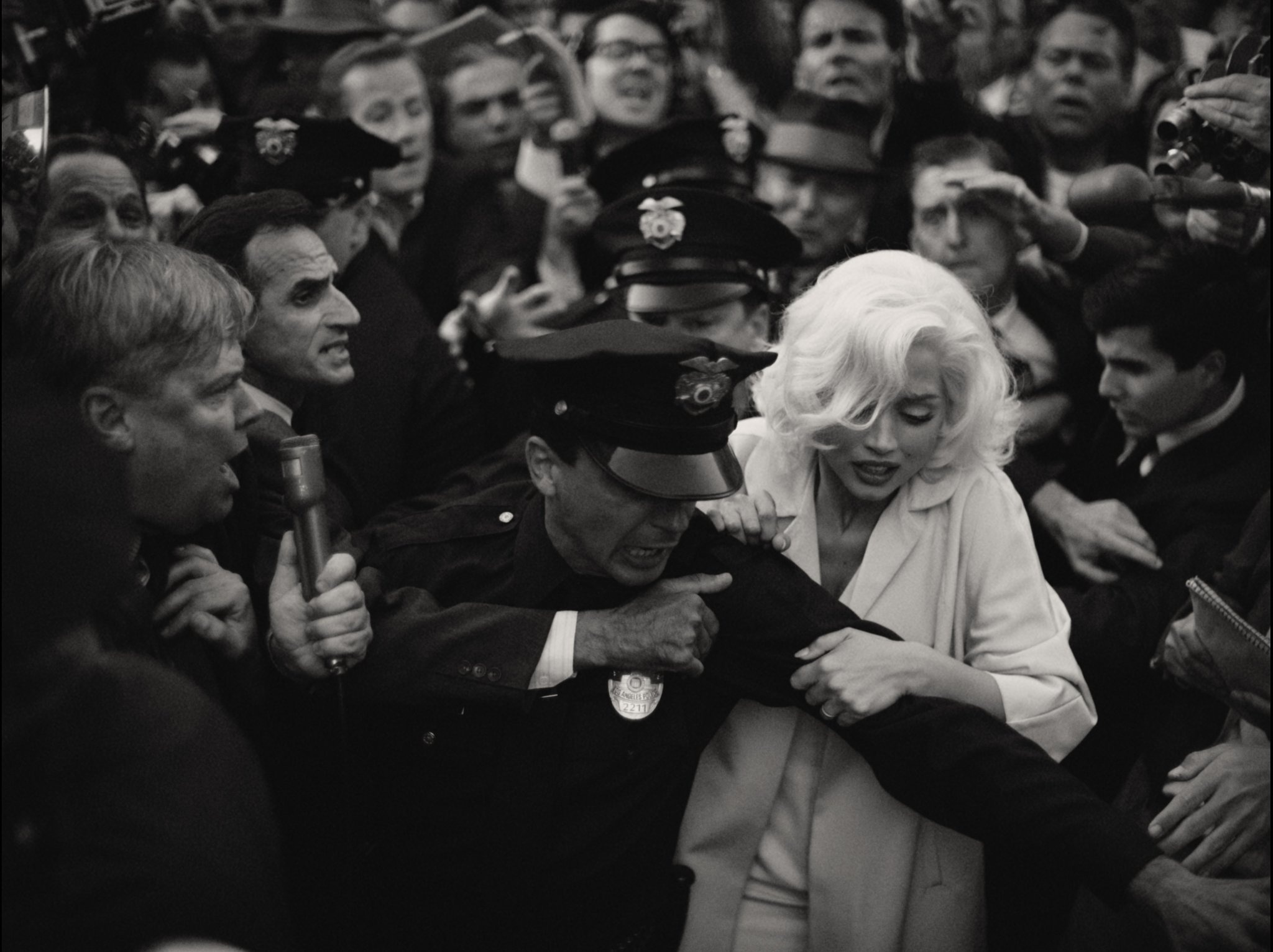 Marilyn Monroe Ana de Armas, Inner Marilyn Monroe, Blonde teaser trailer, Movies, 2050x1540 HD Desktop