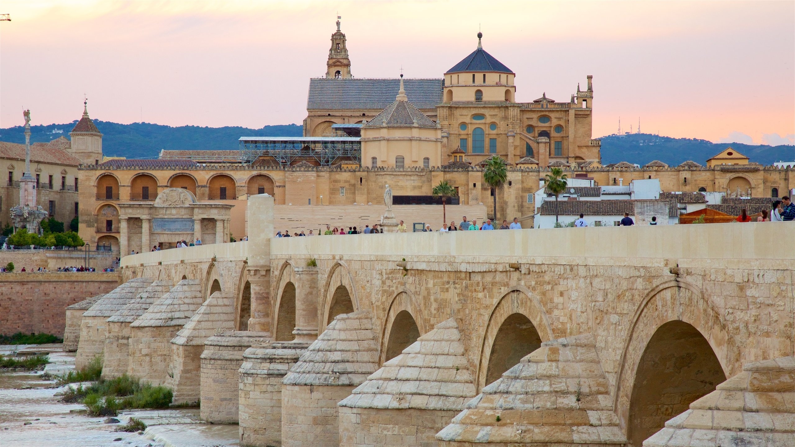 Great Mosque of Cordoba, Travel recommendations, Cordoba, 2560x1440 HD Desktop