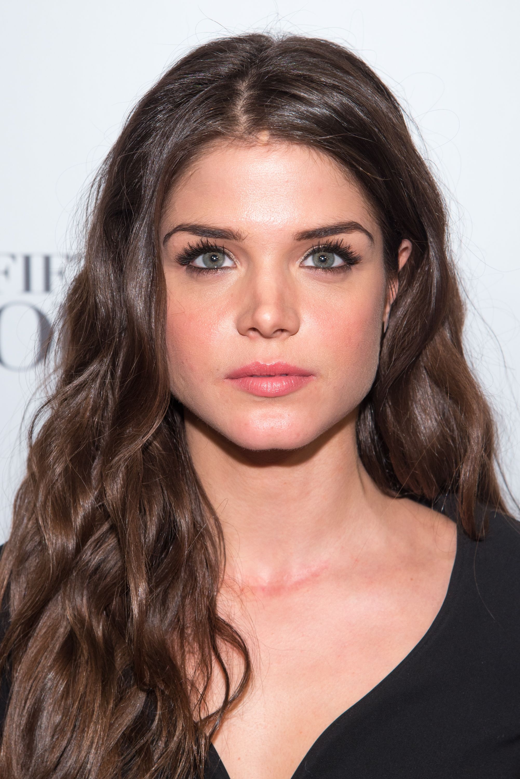 Marie Avgeropoulos, Beauty, Beautiful face, 2010x3000 HD Phone