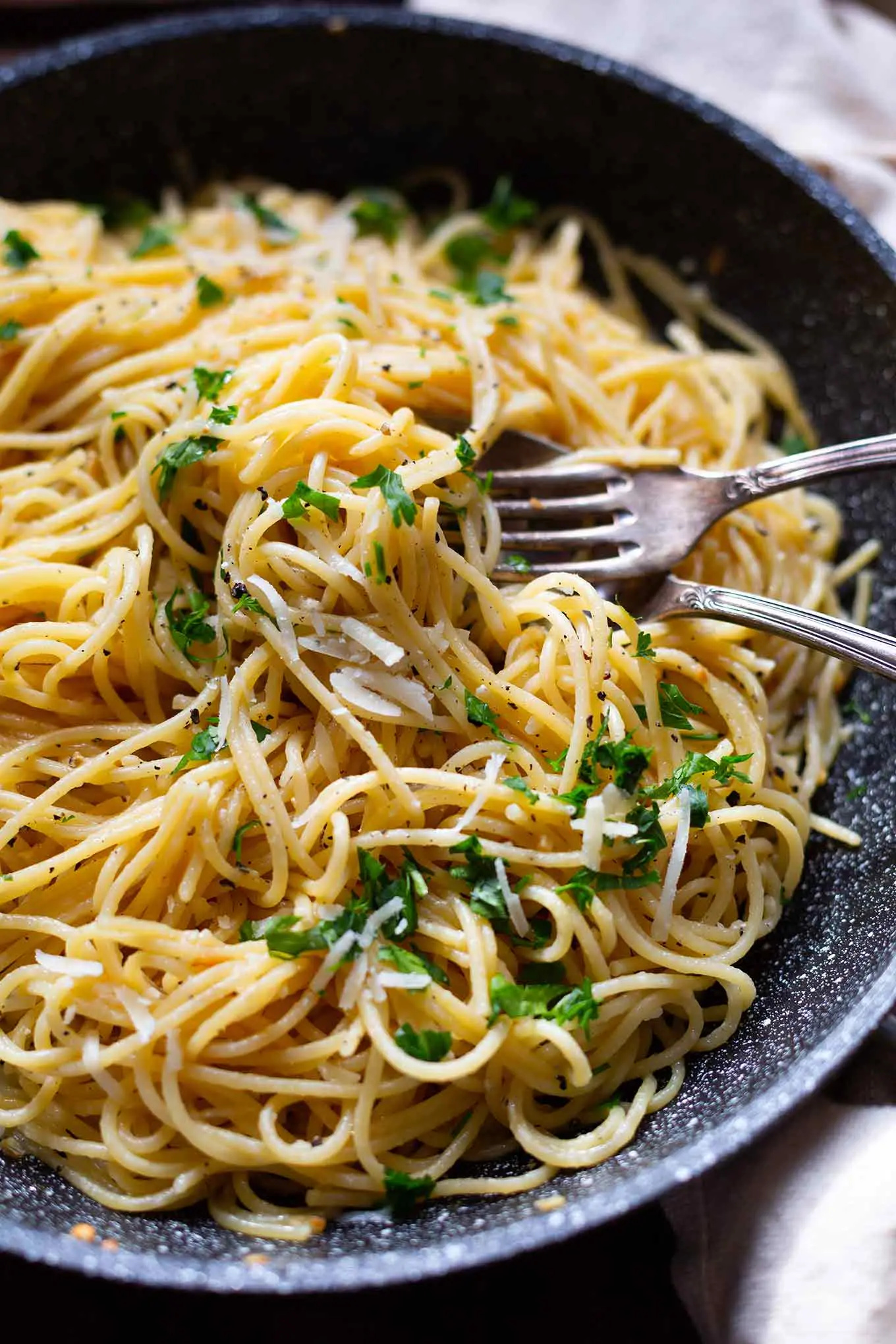 15 minutes pasta, Knoblauch Zitrone, 1360x2040 HD Phone
