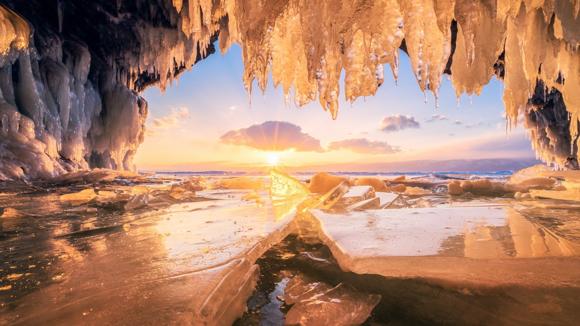 Lumps Baikal lake, Ice formations, Icicle wonder, Breathtaking wallpapers, 1920x1080 Full HD Desktop