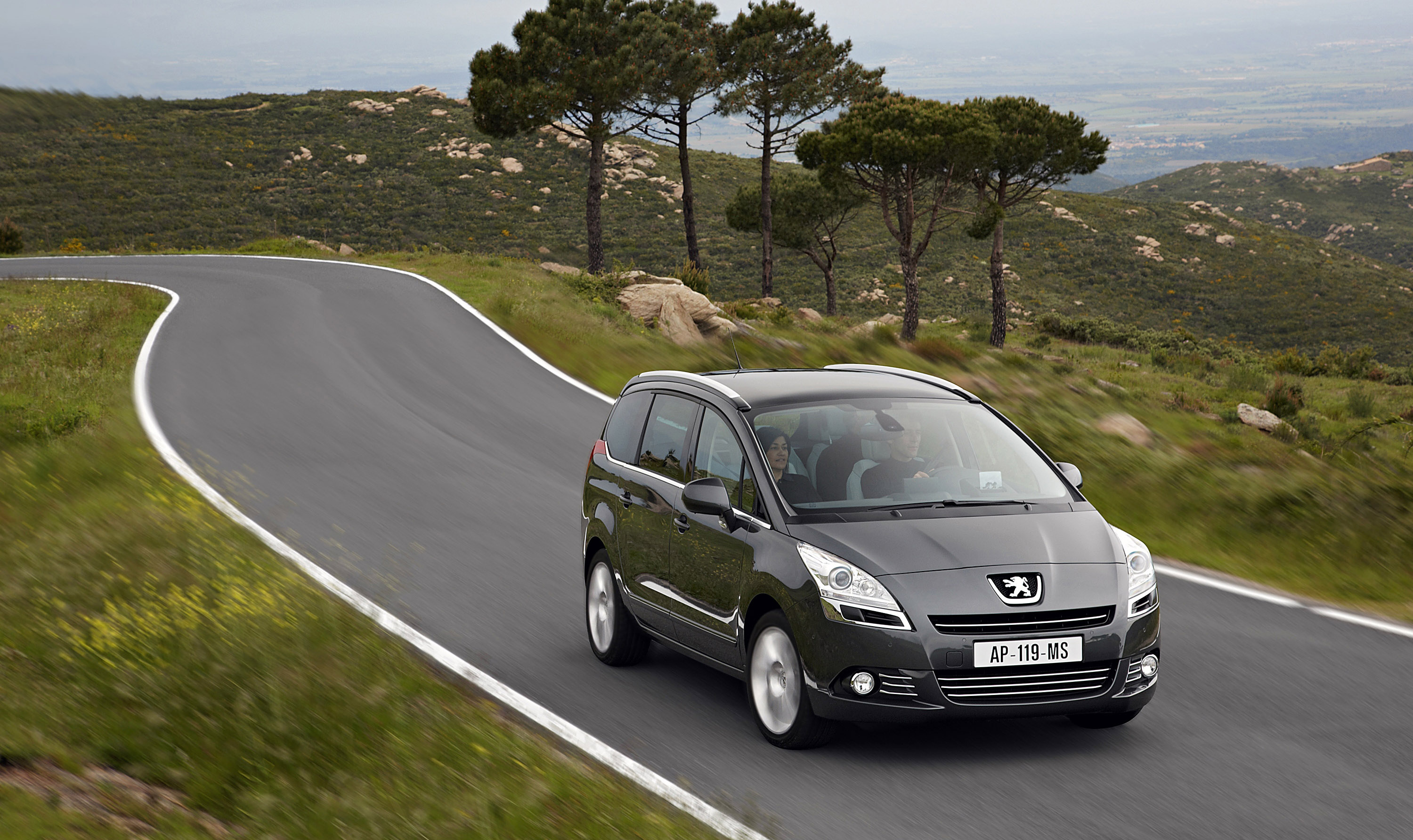 2010 Model, Peugeot 5008 Wallpaper, 3000x1790 HD Desktop