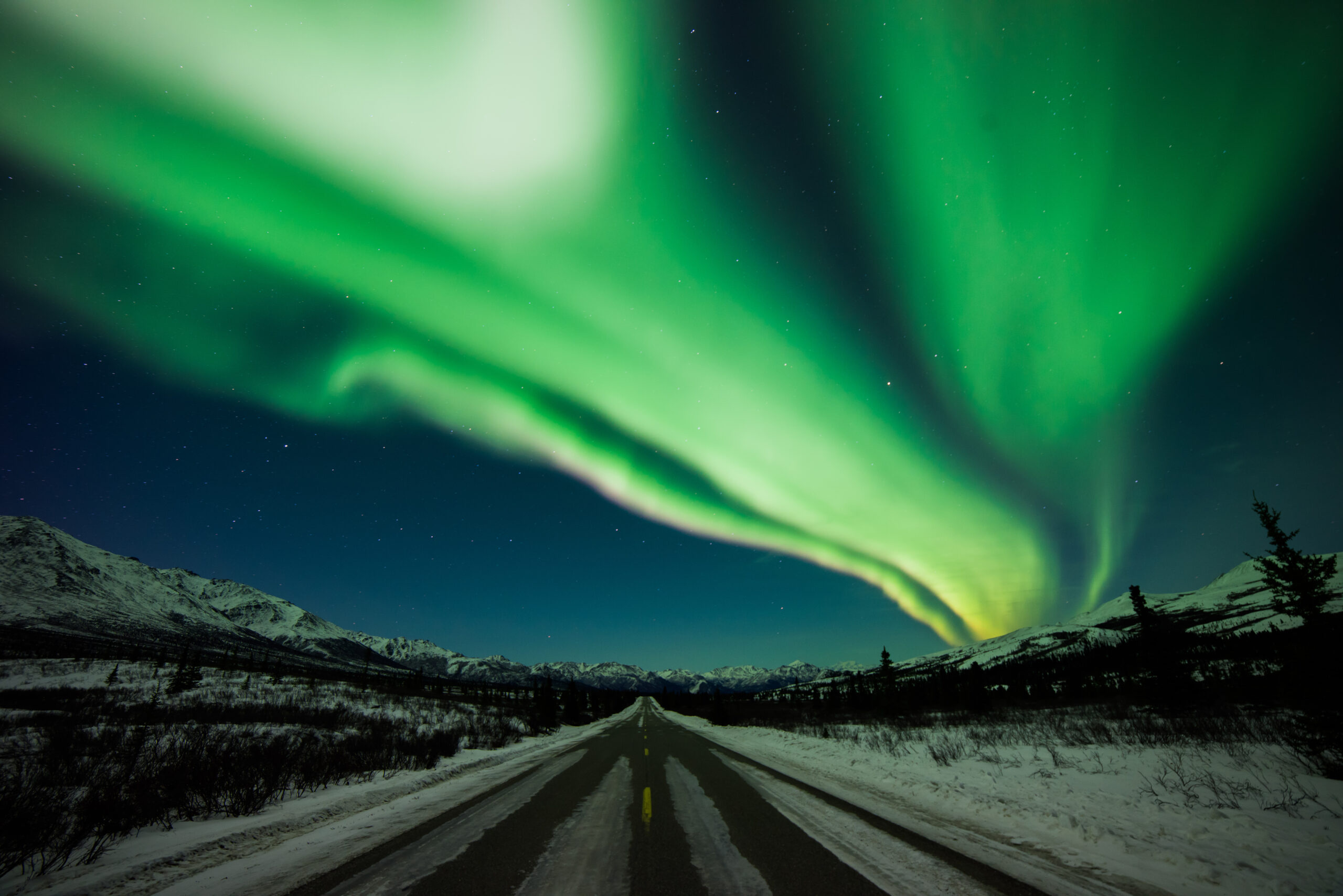 Green Aurora Borealis, Empty Alaskan highway, Snow covered mountains, HD Desktop wallpaper