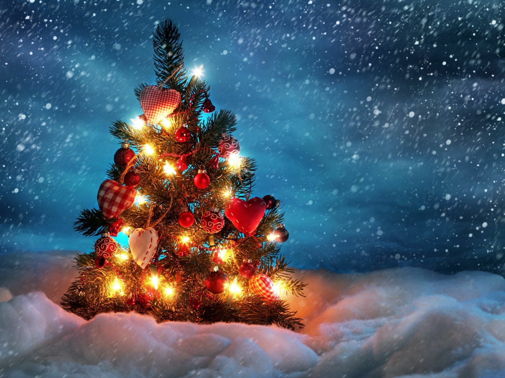 Xmas wallpapers 4k, HD backgrounds, Festive holiday, Christmas beauty, 1920x1440 HD Desktop