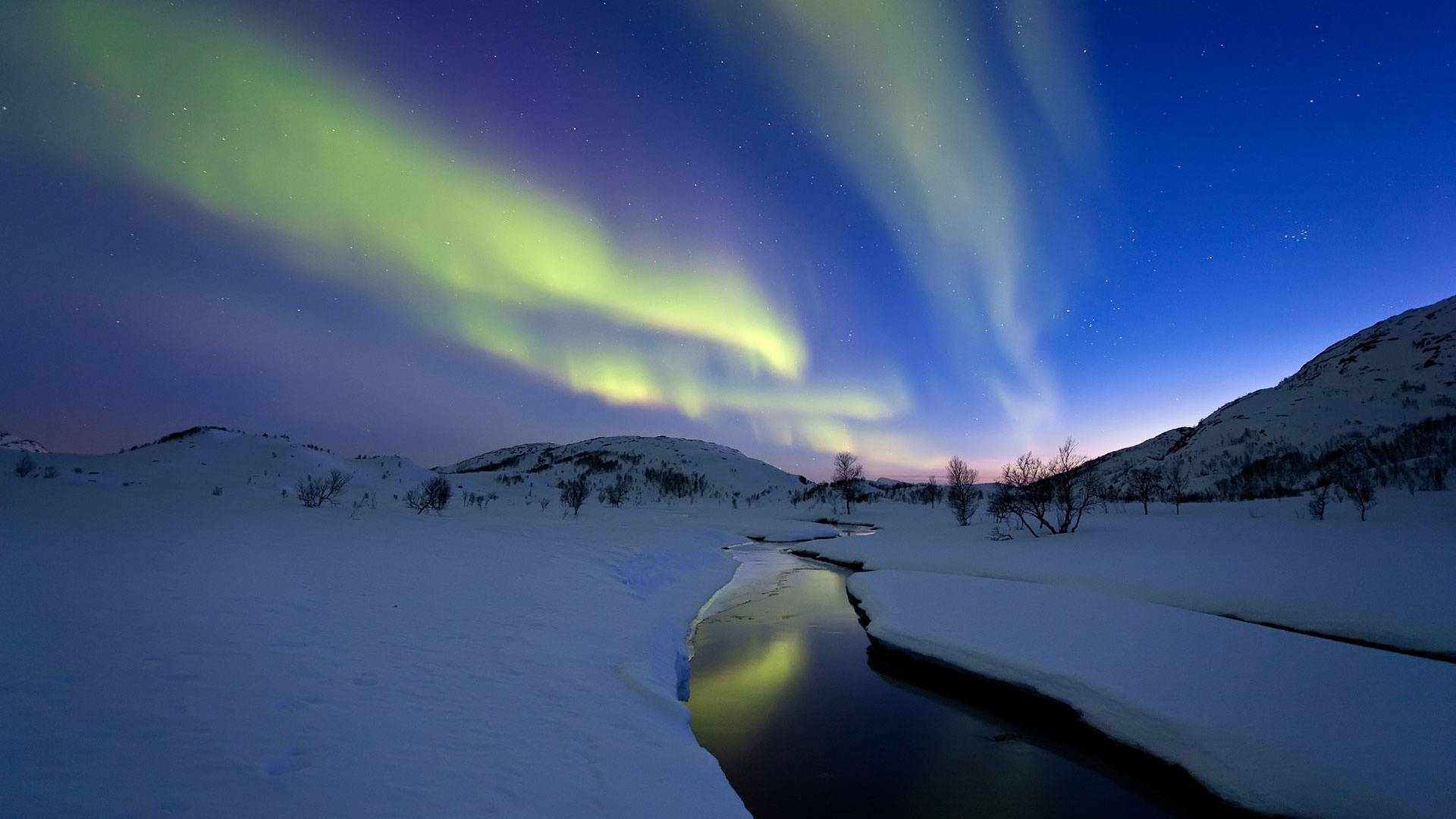 Aurora Borealis, Snowy winding stream, Starry Arctic sky, Full HD Desktop wallpaper