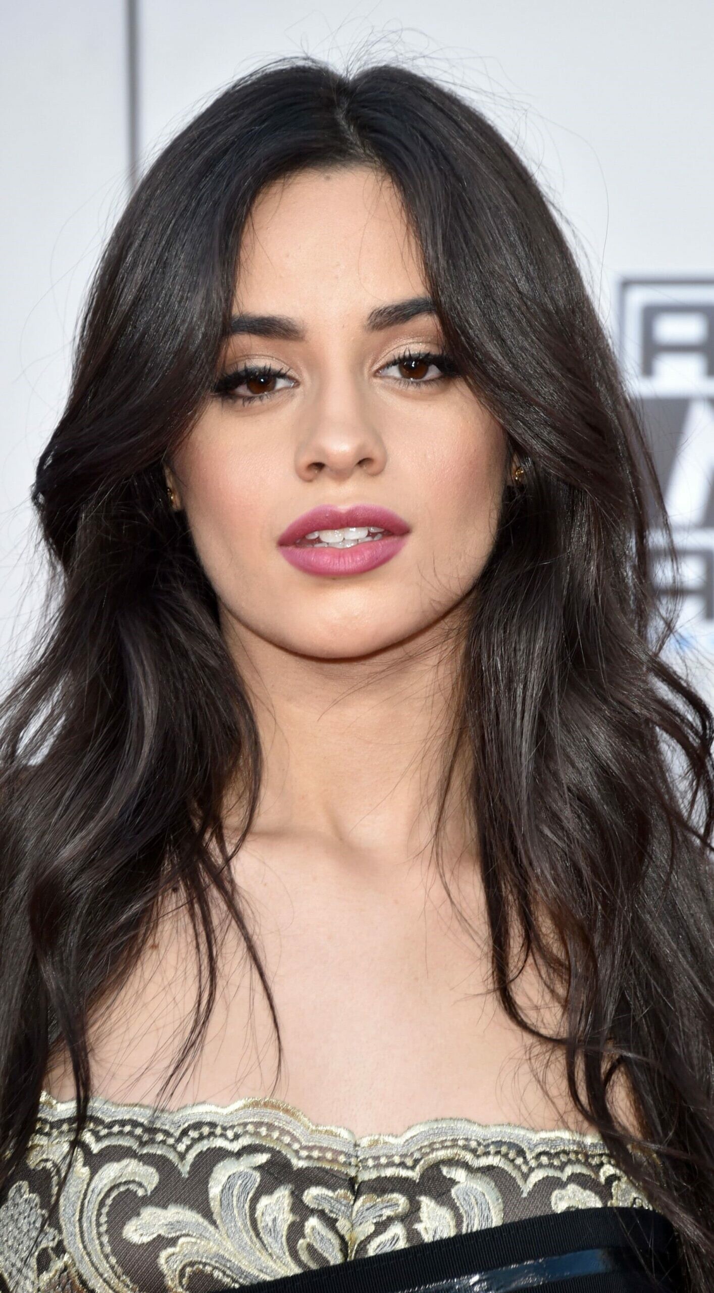 2015 American Music Awards, Camila Cabello Wallpaper, 1420x2560 HD Phone